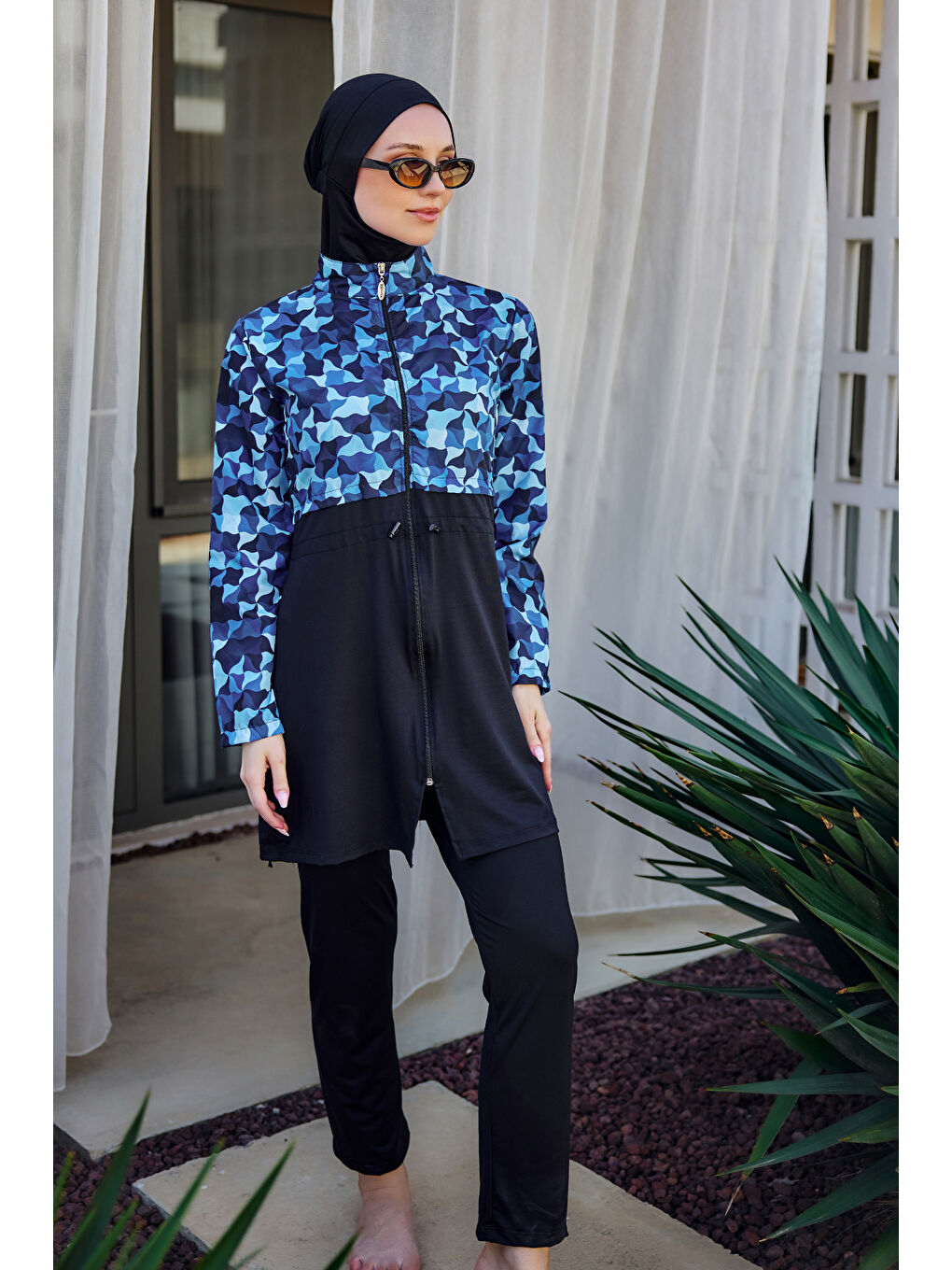 Tam Kapalı Tesettür Mayo Siyah R5100 Su-2