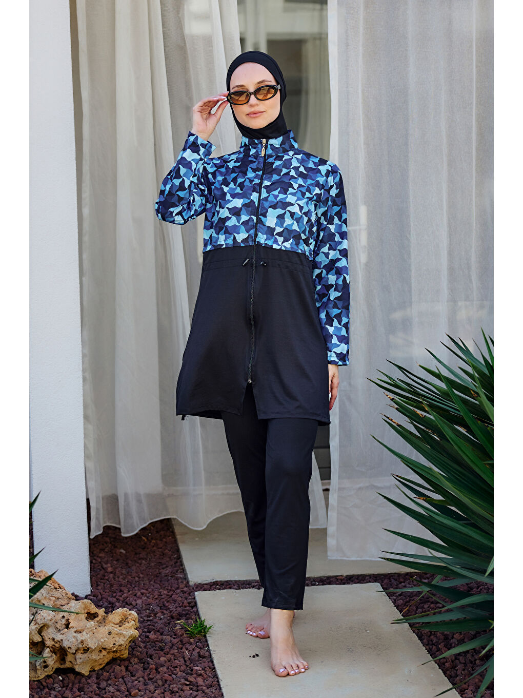 Tam Kapalı Tesettür Mayo Siyah R5100 Su-3