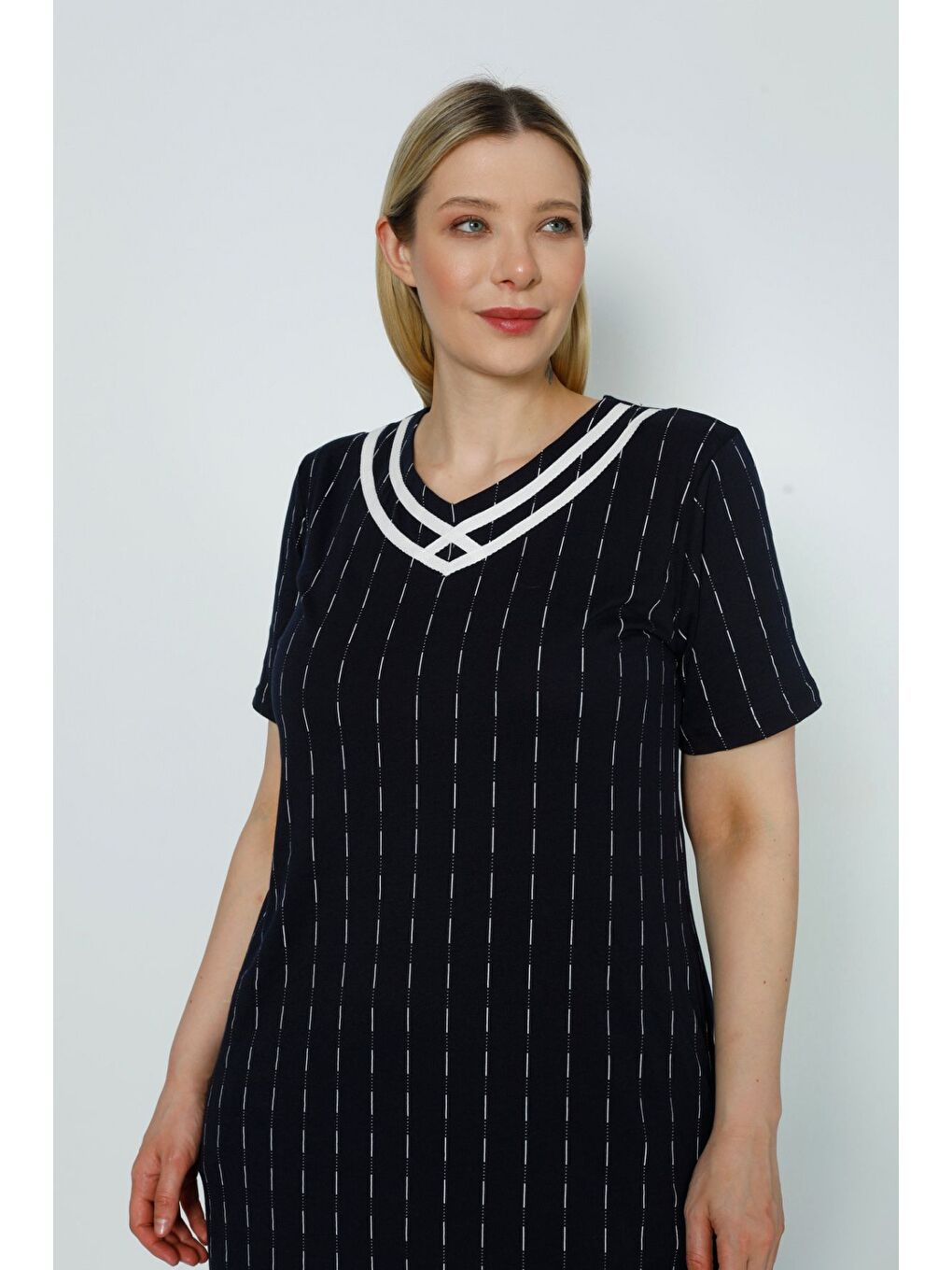 Lacivert Çizgi Desenli Şeritli Cepli Pamuklu Büyük Beden Kısa Kollu Elbise-2