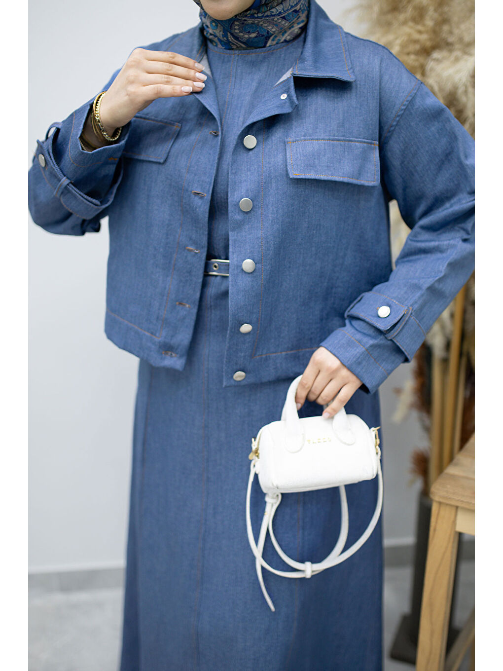 Kemerli Ceketli Denim Elbise TSD260164 Açık Mavi-3