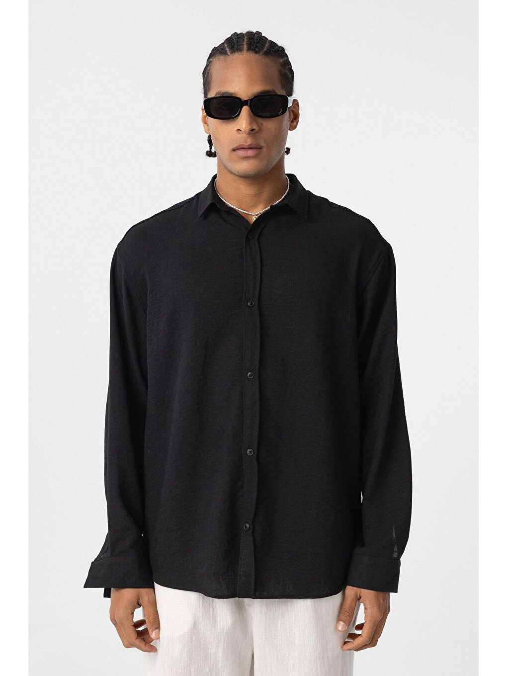 Basic Oversize Uzun Kol Keten Görünümlü Gömlek Siyah-1