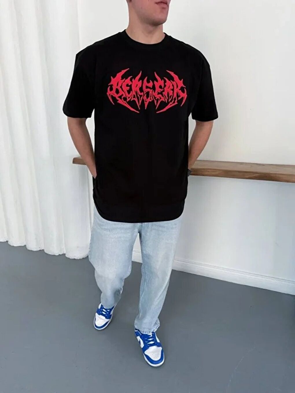 Siyah Erkek Baskılı Tişört-1