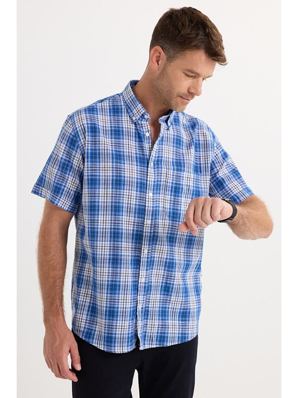 Karışık Erkek Regular Fit Klasik Kesim %100 Pamuk Keten Doku Cepli Kareli Kısa Kollu Düğmeli Yaka Gömlek-4