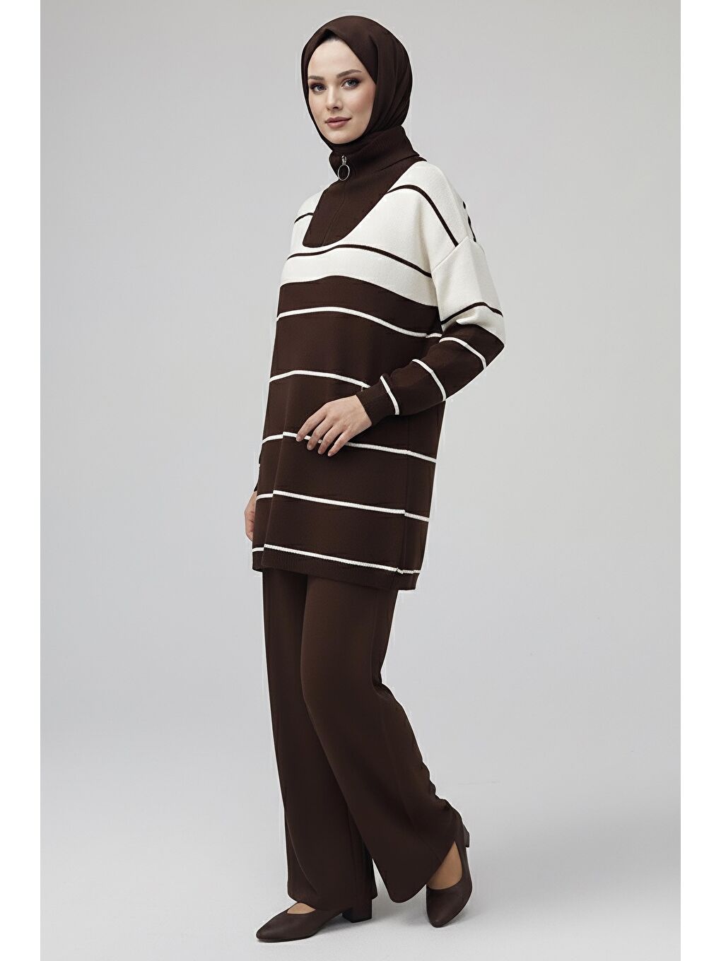 Kahverengi Çizgili Fermuarlı Triko Takım Kahve - 27997-KAHVE-1