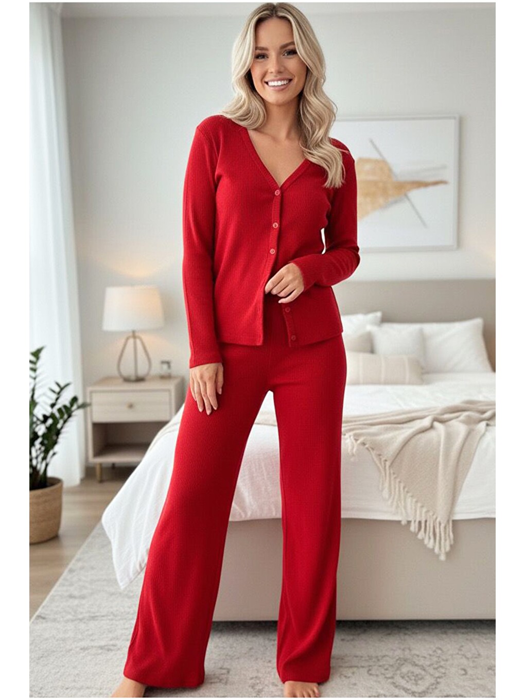 Kırmızı Fırçalı Yumuşak Dokulu Fitilli Kaşkorse Örme Düğmeli Hırka Pijama Takım 7963-1