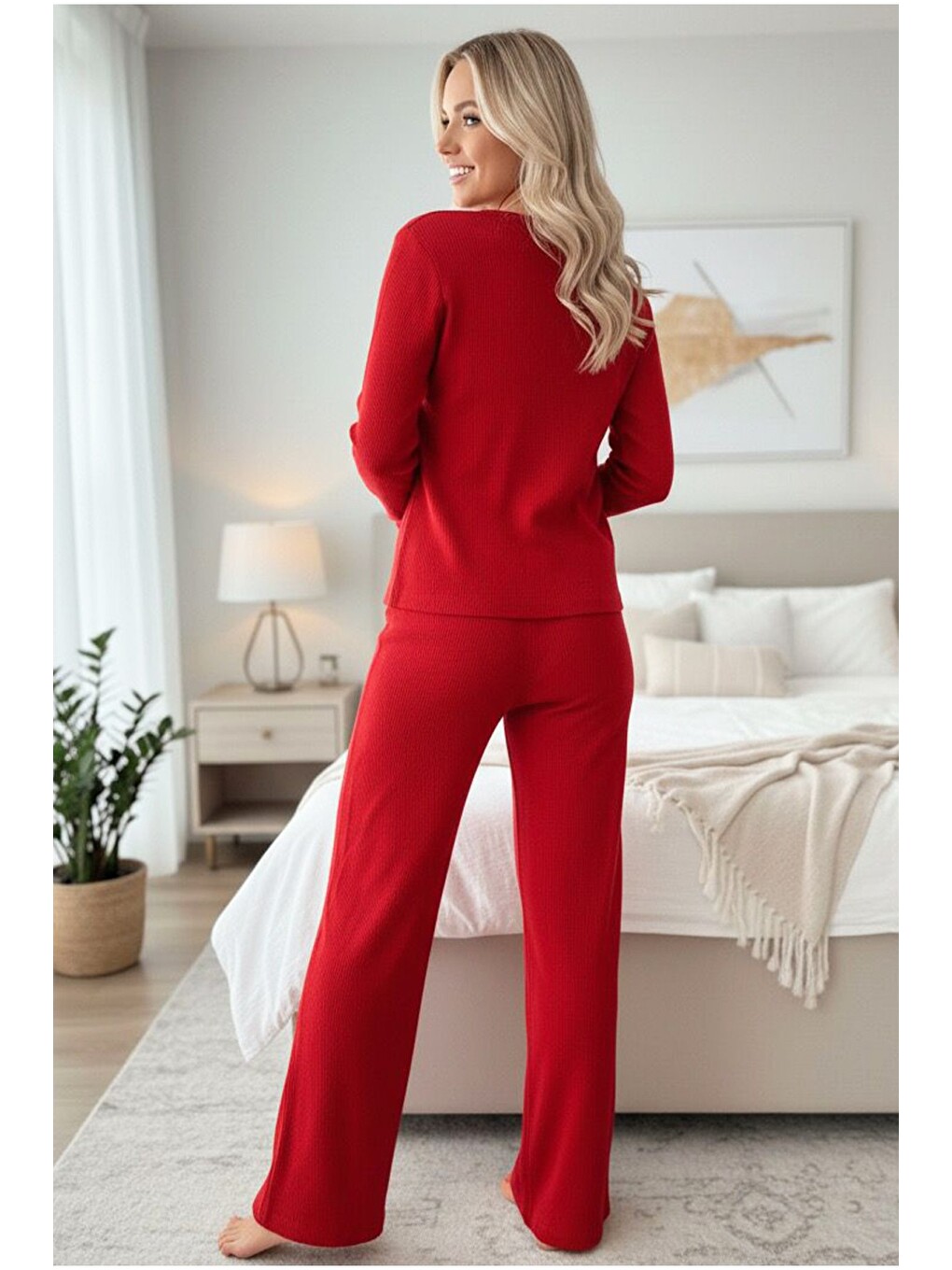 Kırmızı Fırçalı Yumuşak Dokulu Fitilli Kaşkorse Örme Düğmeli Hırka Pijama Takım 7963-2