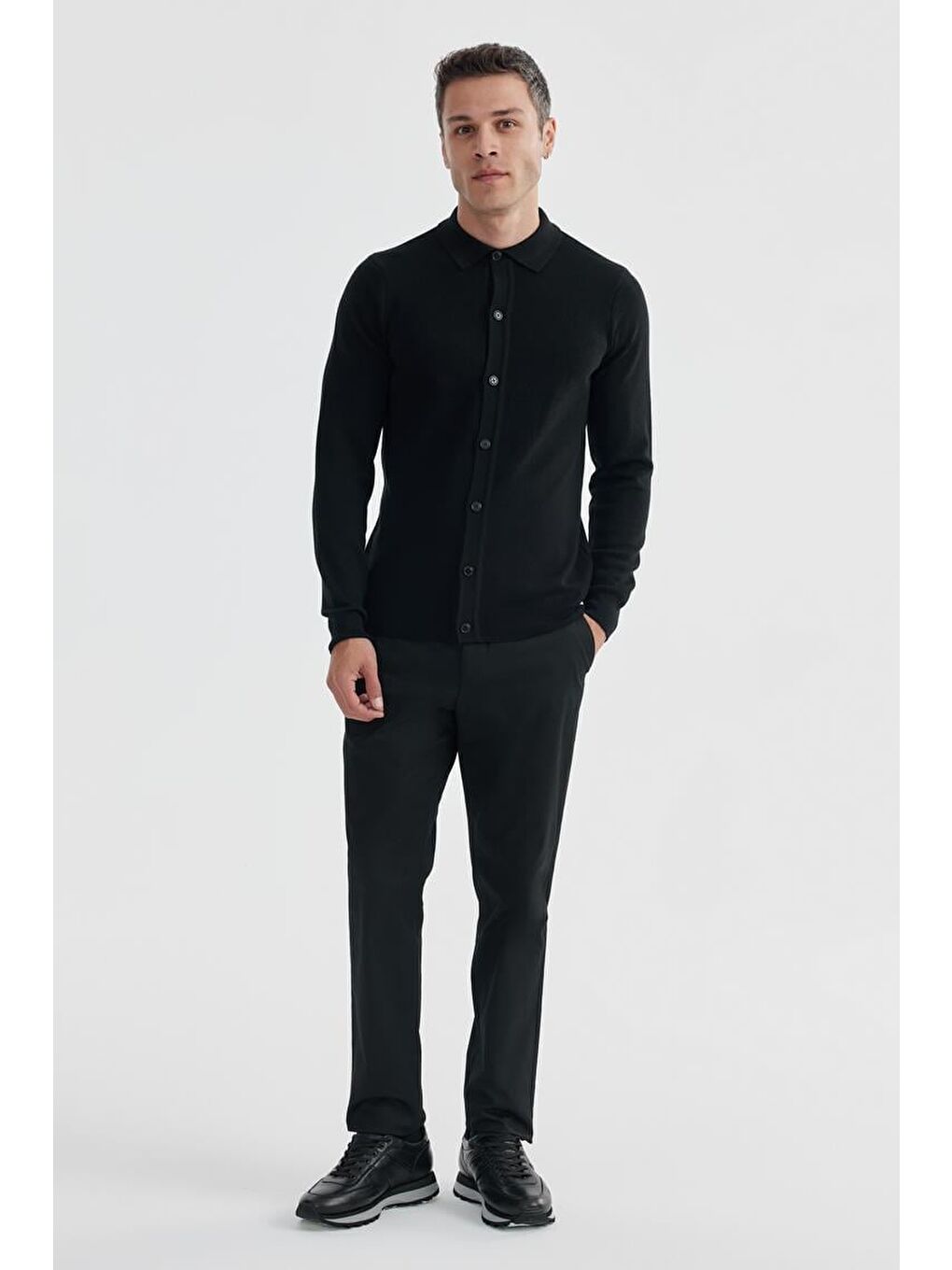 Siyah Slim Fit Yünlü Düğmeli Triko Gömlek-1