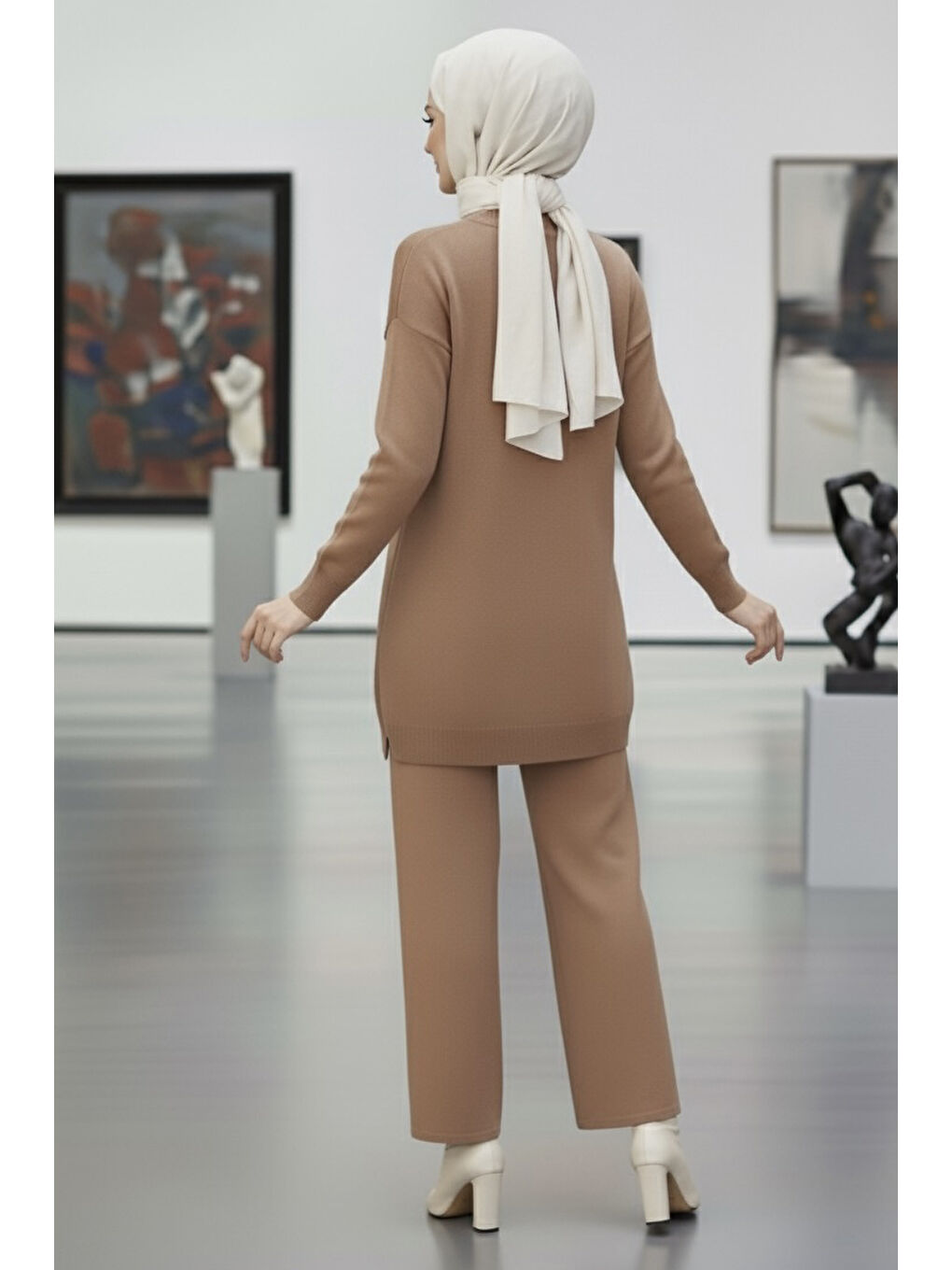 Bej Çiçek Nakışlı İkili Triko Takım Vizon - 27998-VIZON-2