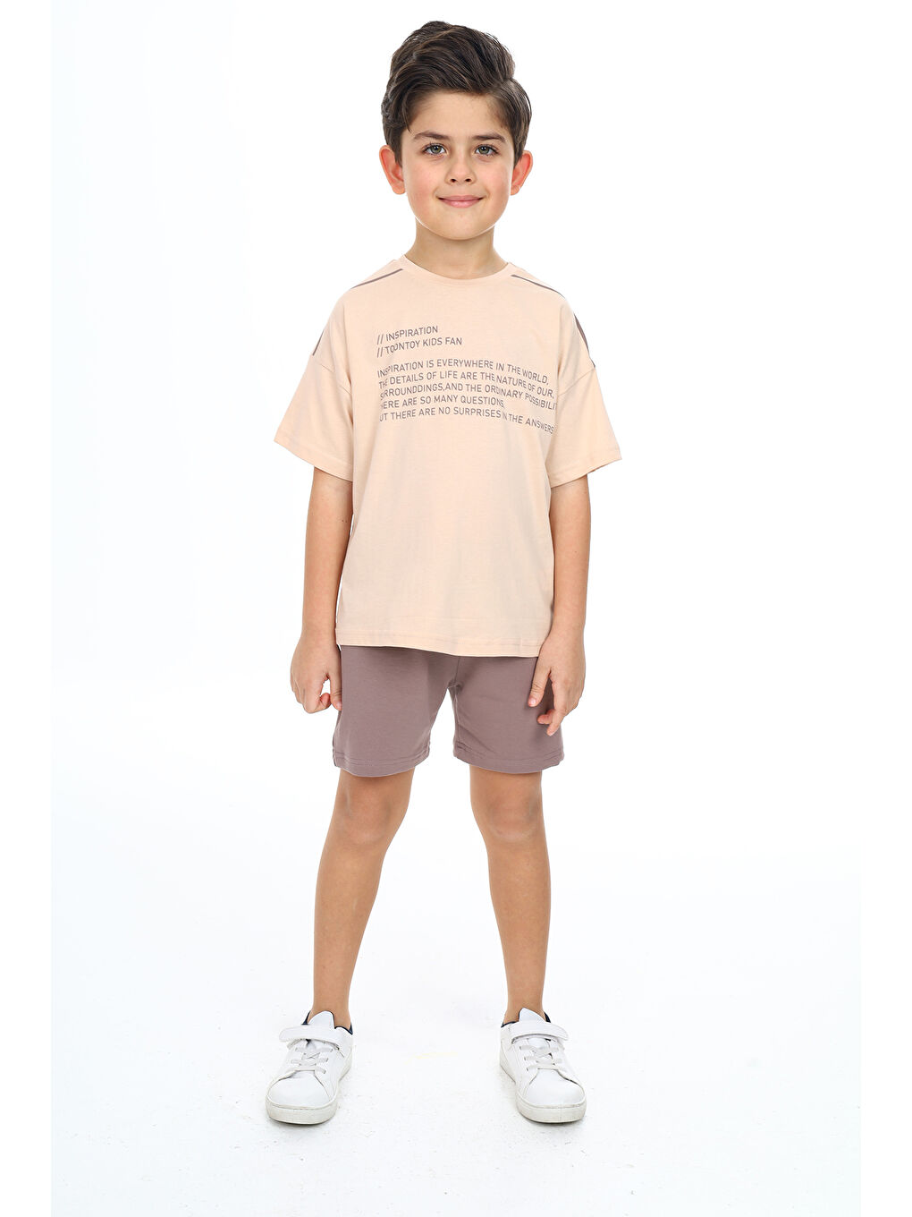Bej Erkek Çocuk Baskılı Şortlu Takım
