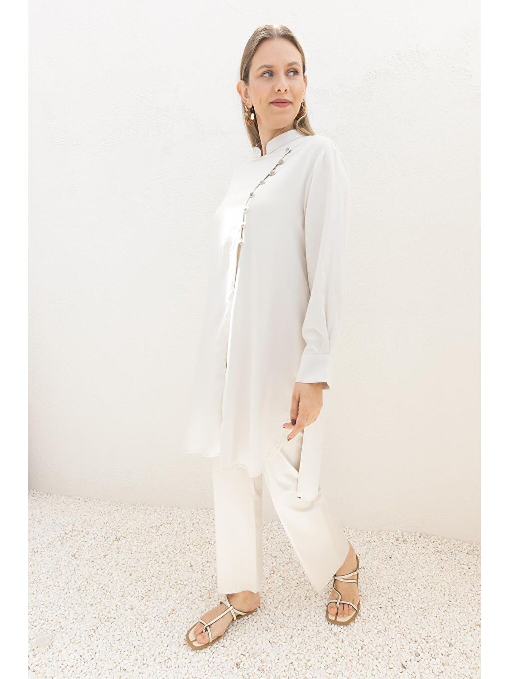 Bej Taş-Yarım Patlı Yırtmaçlı Keten Tunik-1