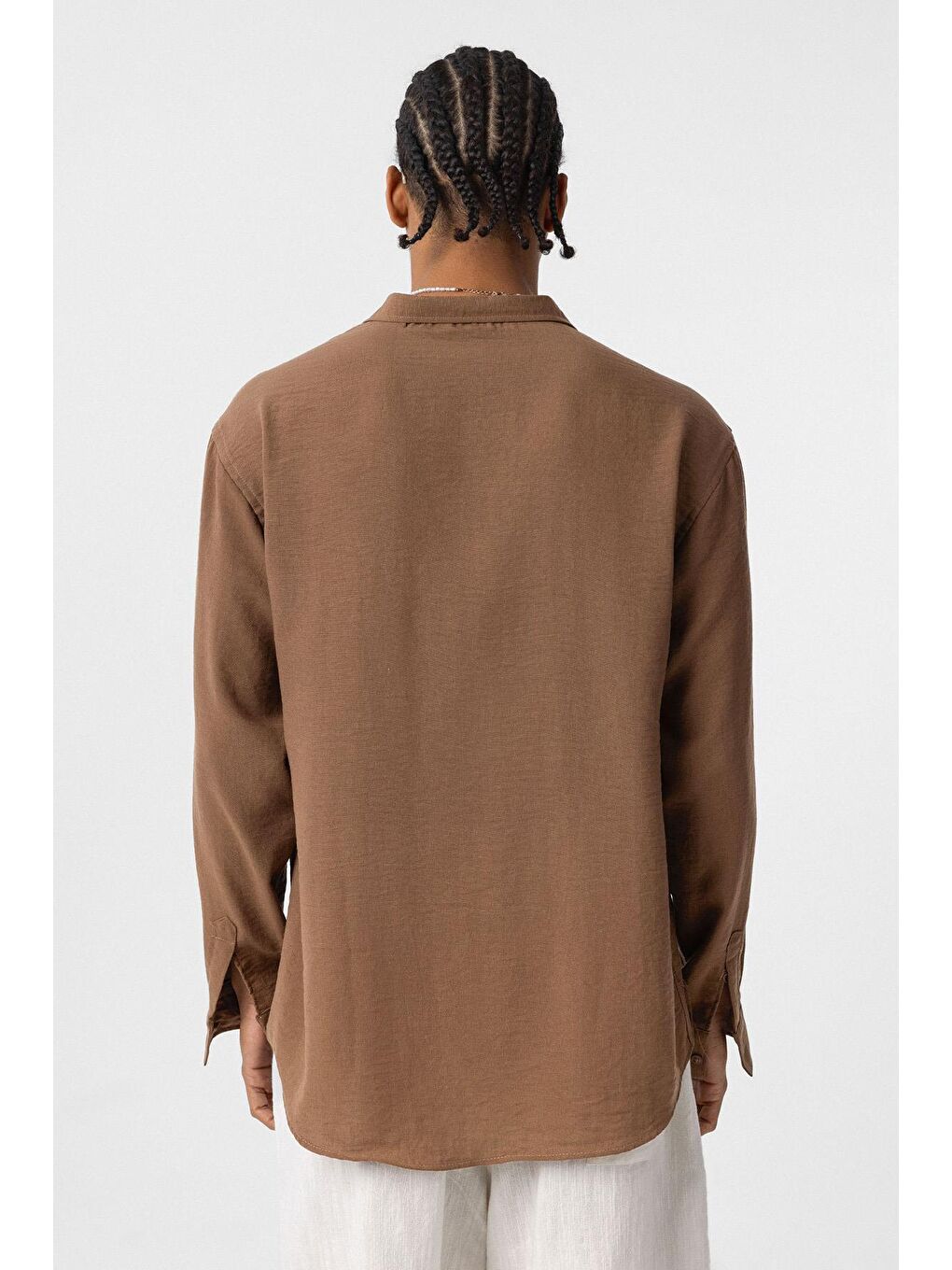 Kahverengi Basic Oversize Uzun Kol Keten Görünümlü Gömlek Kahve-5