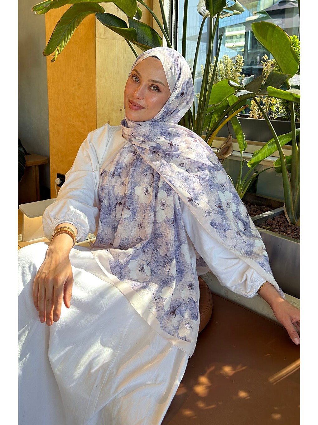 Çiçek Desen Lara Soft Şal Lila
