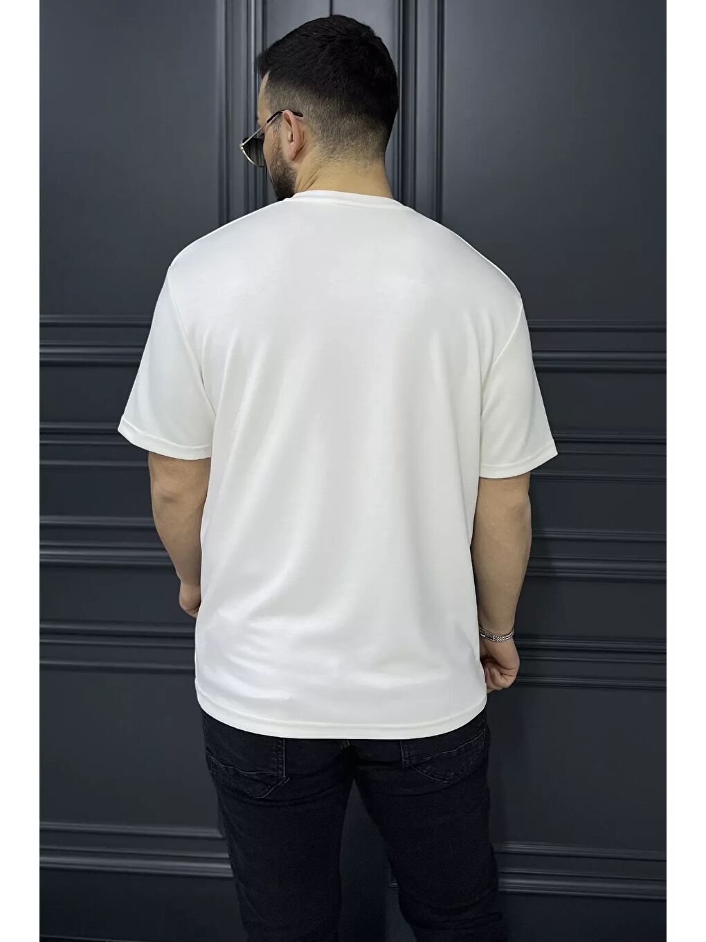 Ekru Erkek Bisiklet Yaka Tişört-2