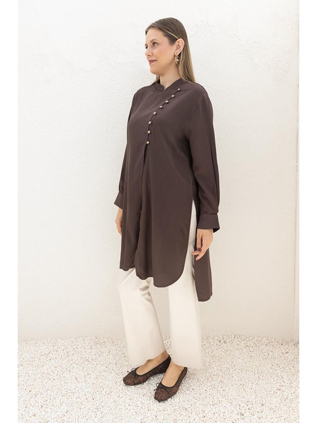 Kahverengi Kahve-Yarım Patlı Yırtmaçlı Keten Tunik-1