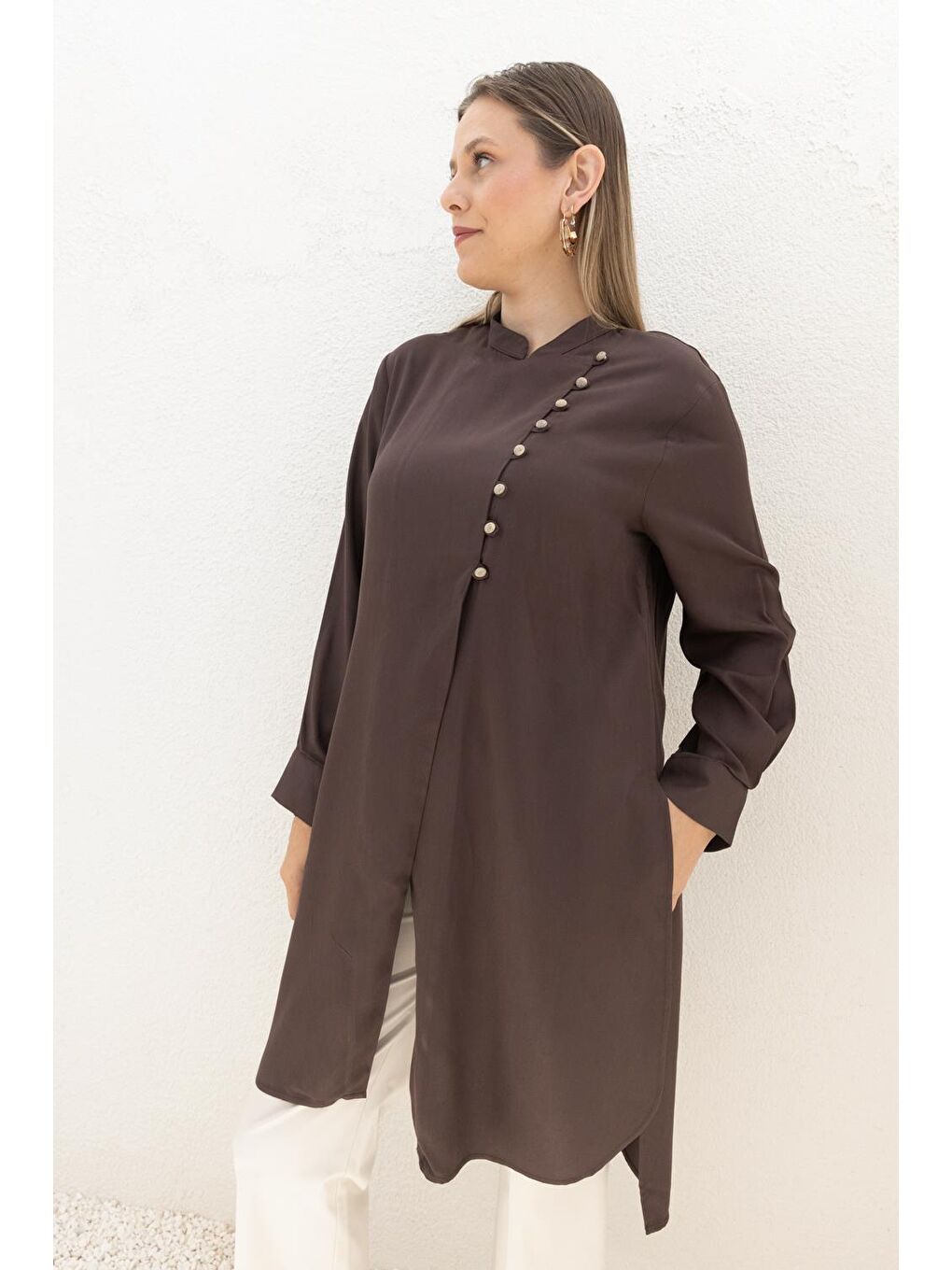 Kahverengi Kahve-Yarım Patlı Yırtmaçlı Keten Tunik-2