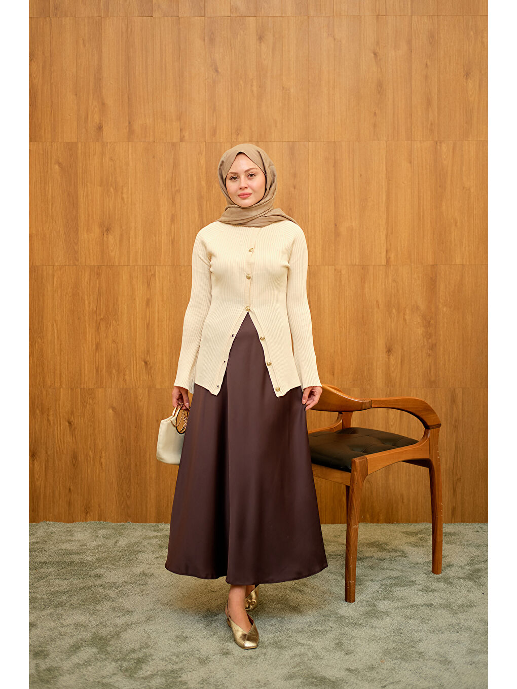 Ekru Kadın Kabartma Çizgi Detaylı Hırka Krem-2