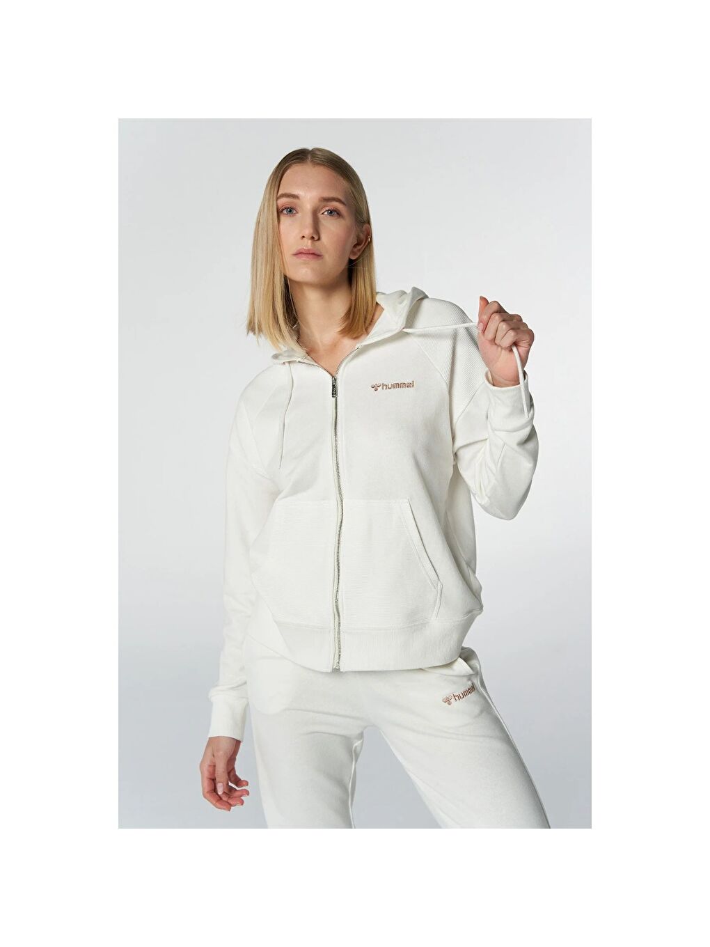 Iberis Kadın Beyaz Kapüşonlu Ceket