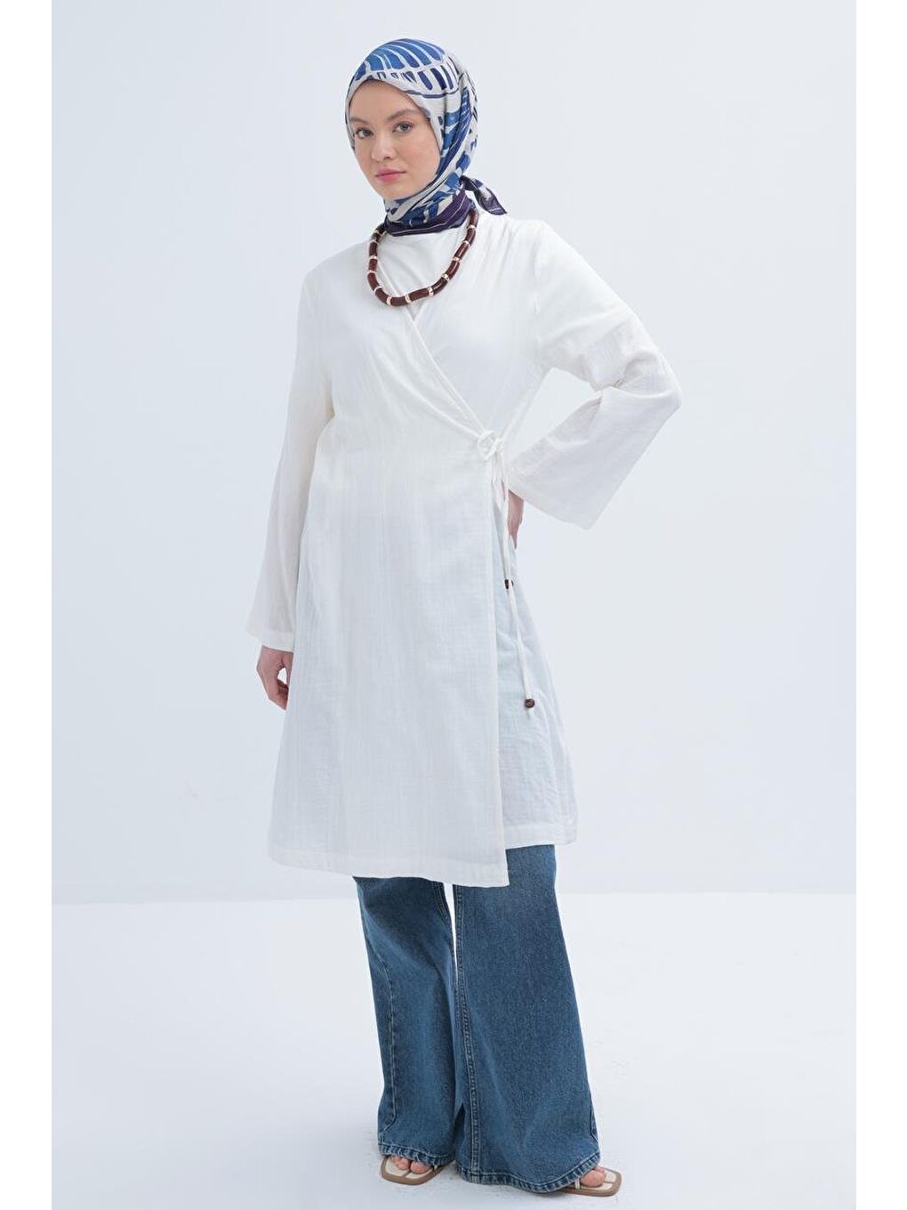 Ekru-Belden Bağlamalı Müslin Kap