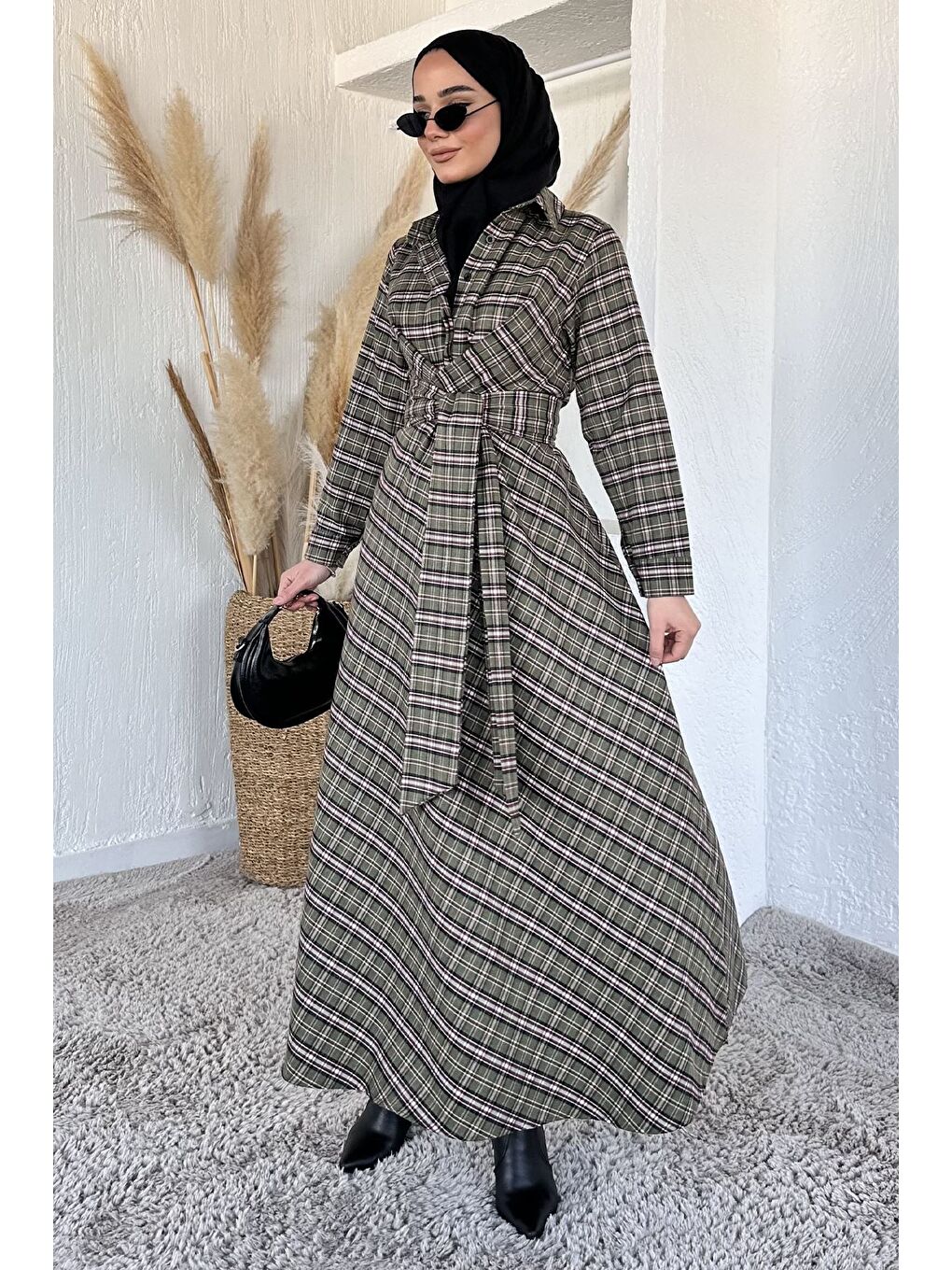 Haki Gülseli Ekose Desenli Bel Bağlamalı Tesettür Elbise-2