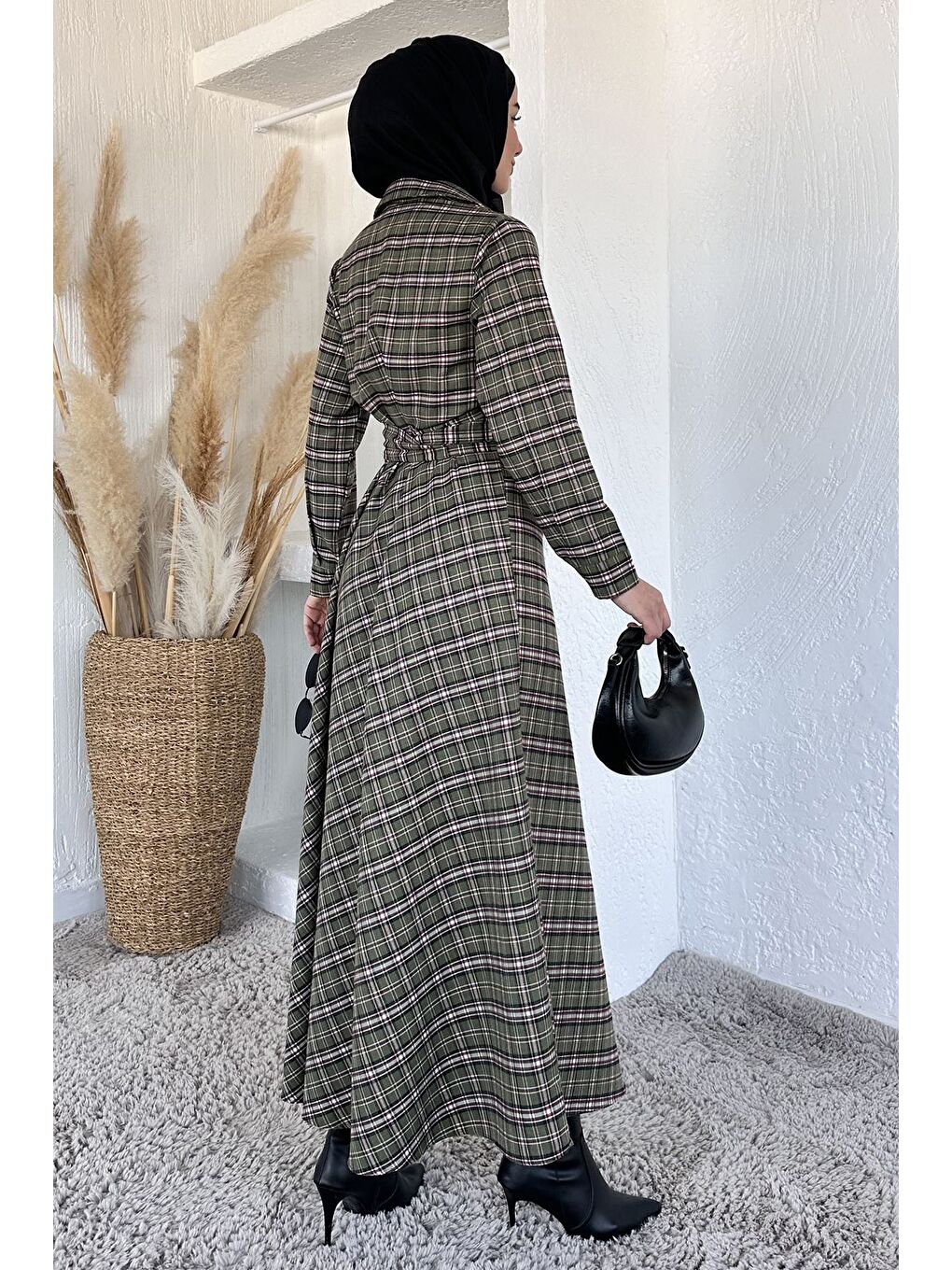 Haki Gülseli Ekose Desenli Bel Bağlamalı Tesettür Elbise-8