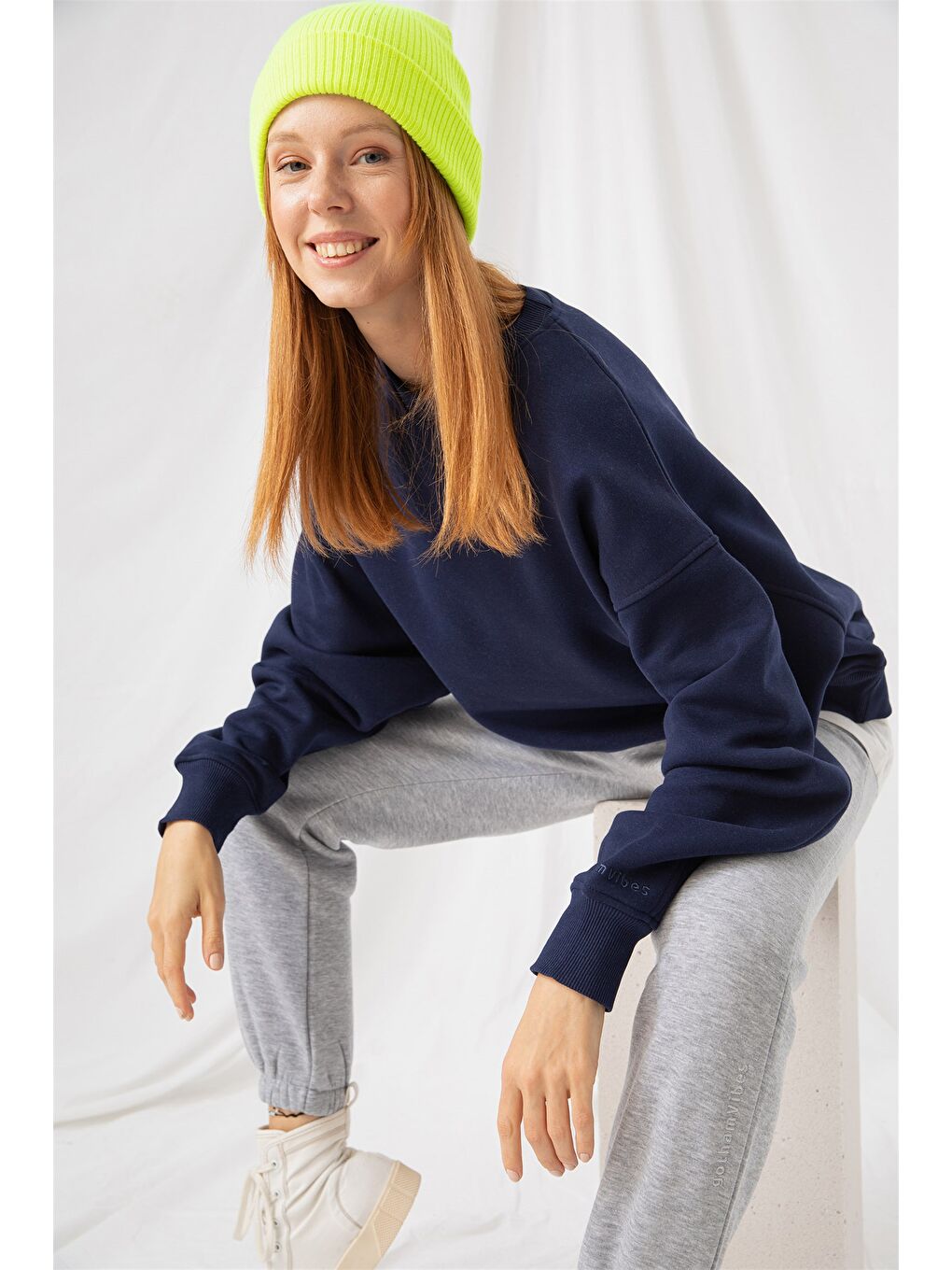 Kadın Vibe Oversize Lacivert Sweatshirt