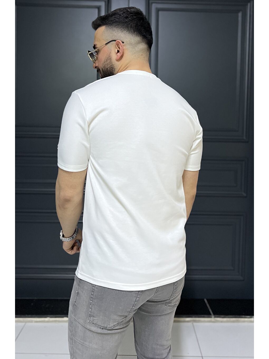 Ekru Erkek Bisiklet Yaka Harf Baskılı Tişört-2