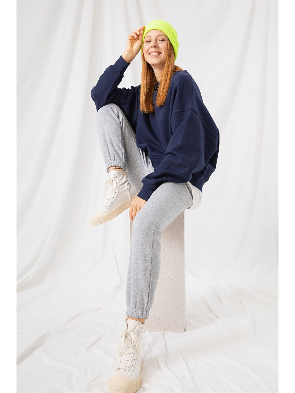Kadın Vibe Oversize Lacivert Sweatshirt-2