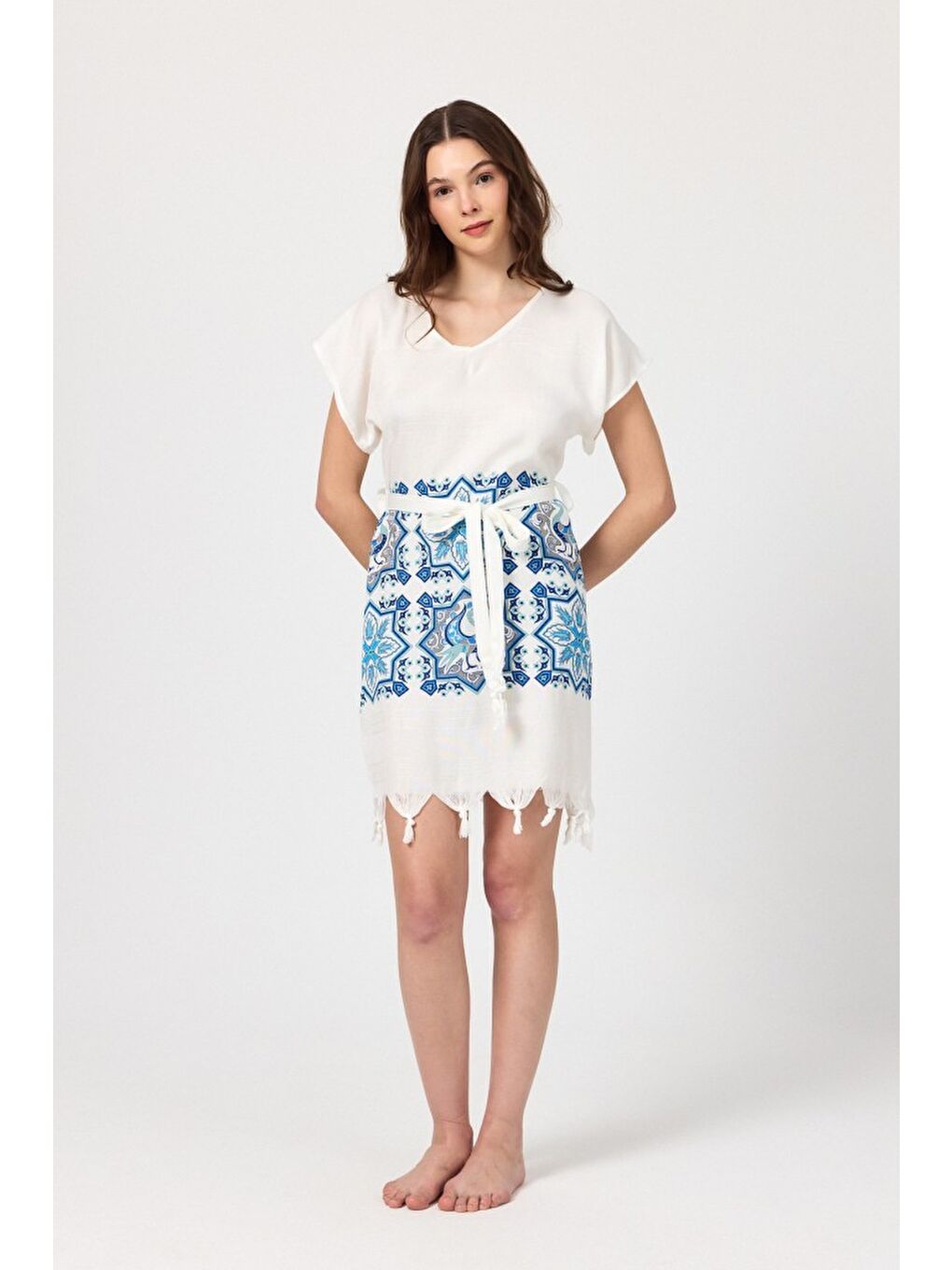 Beyaz Copia Kadın Bambu Plaj Elbisesi-1