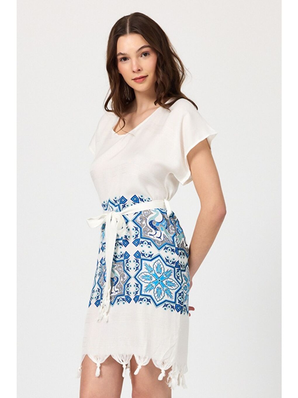 Beyaz Copia Kadın Bambu Plaj Elbisesi-2