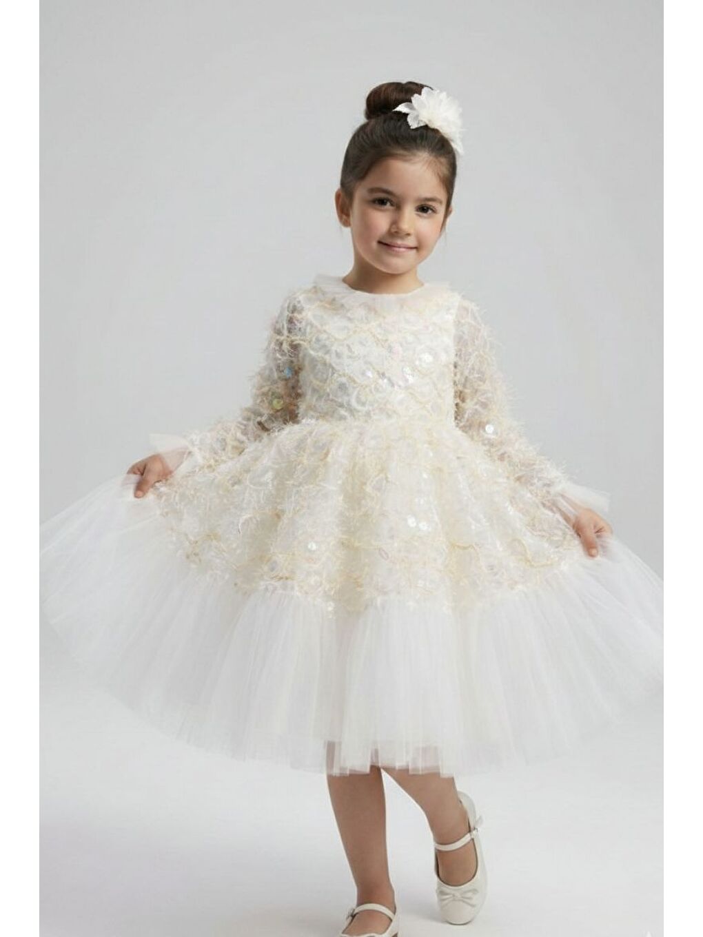Ekru Kız Çocuk İspanyol Kol Tül Detaylı Kabarık Etekli Özel Düğün Elbisesi M00793-2