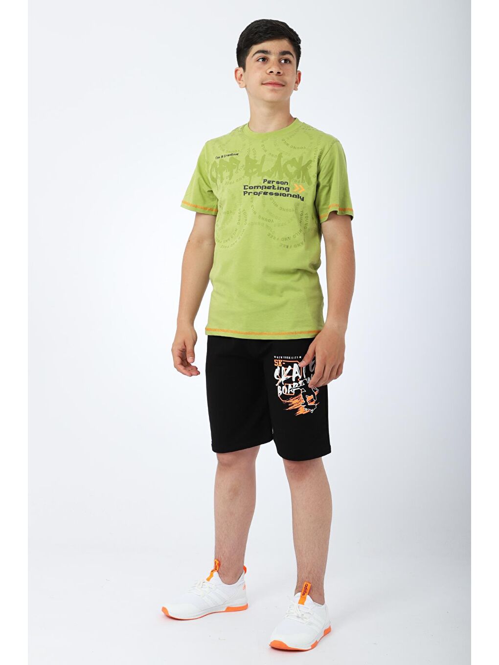 Yeşil Erkek Çocuk Tshirt Şort Yazlık Takım Kay Kay Baskılı-1