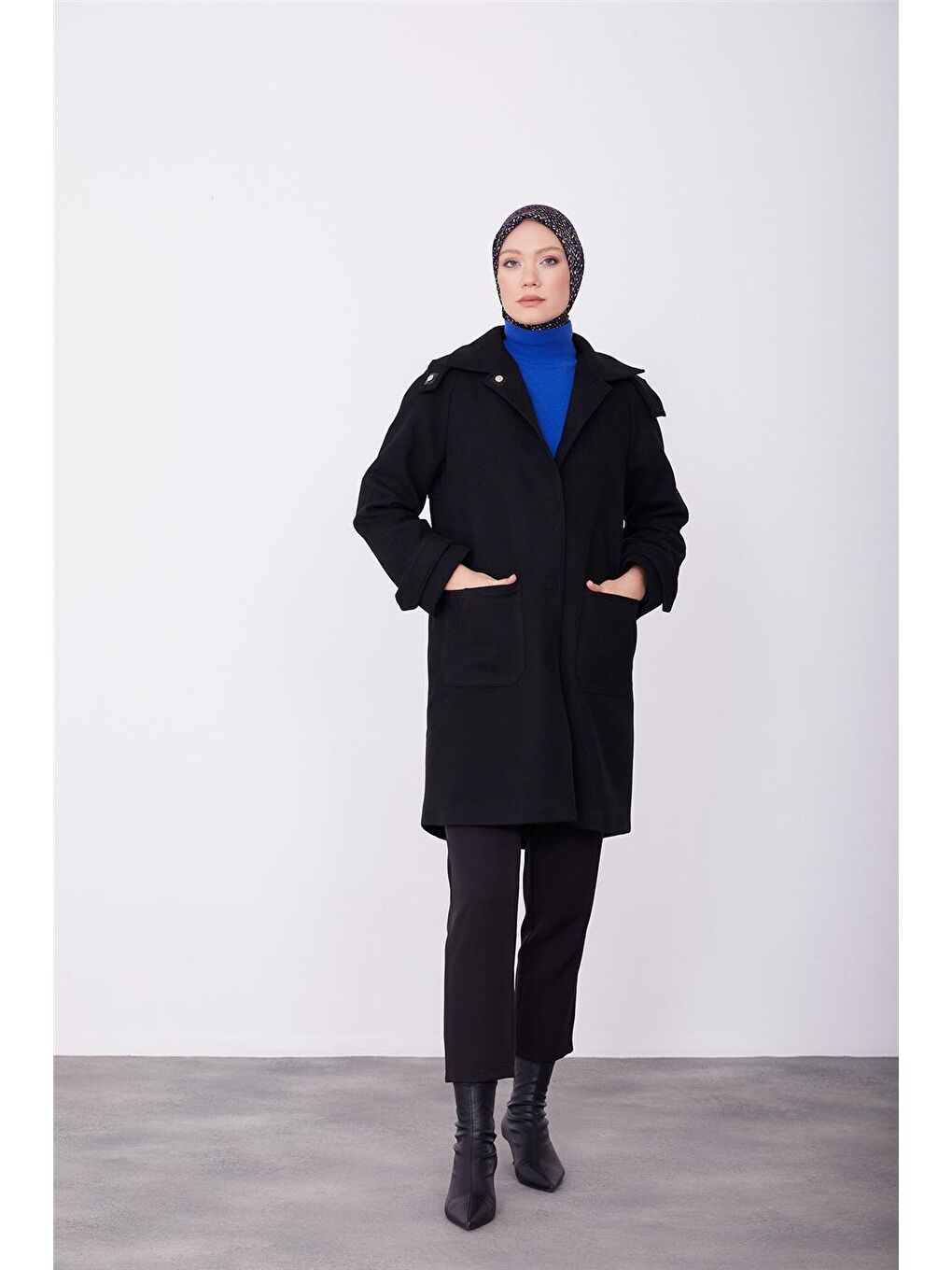 Seyyar Kapüşonlu Deri Mıktanıslı Parka Kaban 23K7217 Siyah