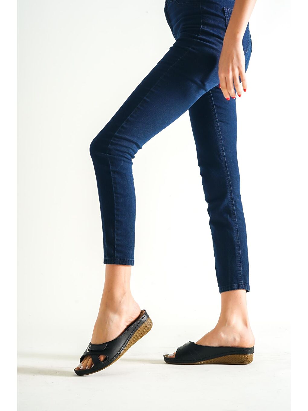 Siyah Z0777 Kadın Konfor Anatomic Terlik-1