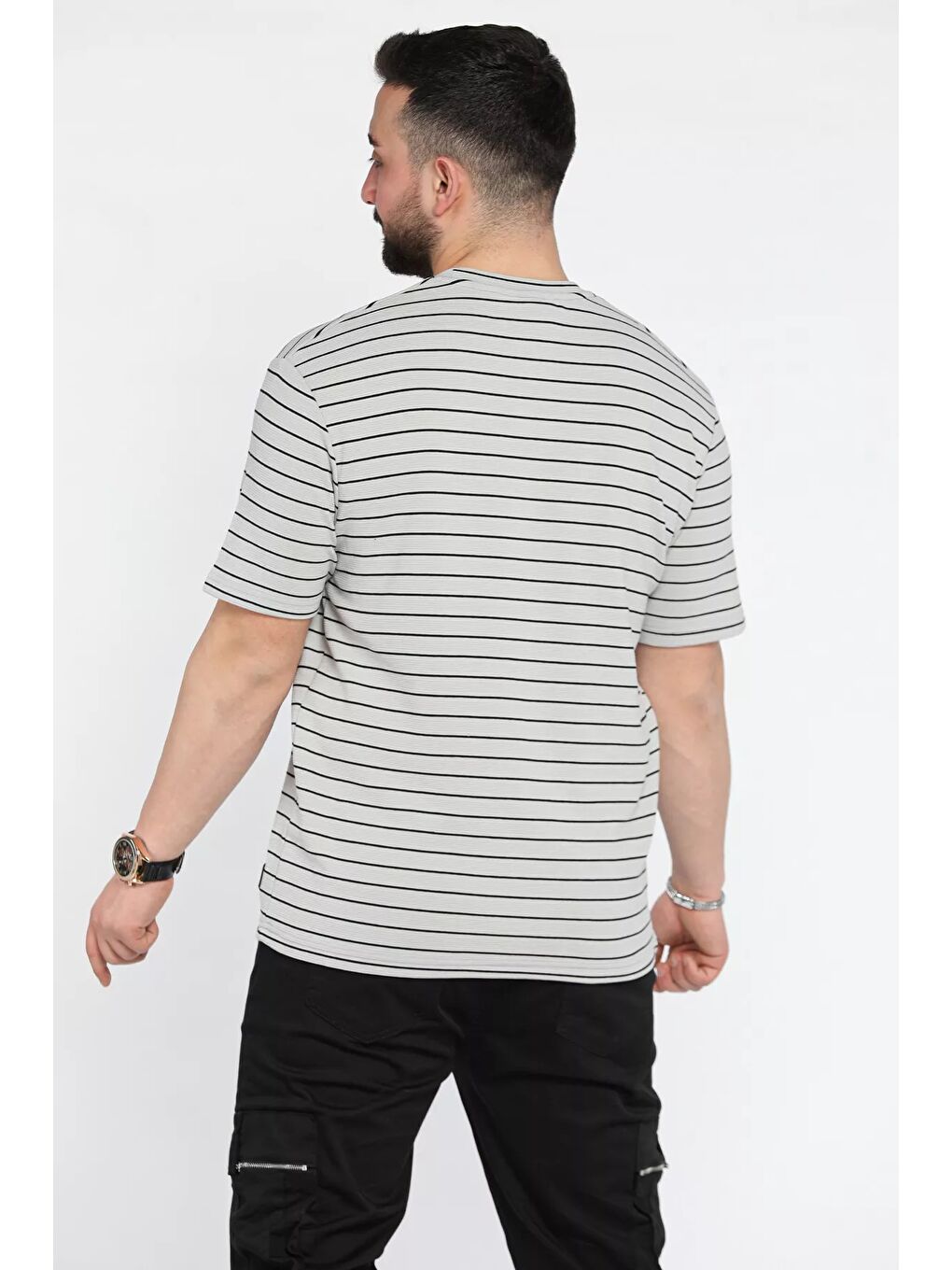 Gri Erkek Çizgi Desenli Bisiklet Yaka Elastanlı Tişört-2