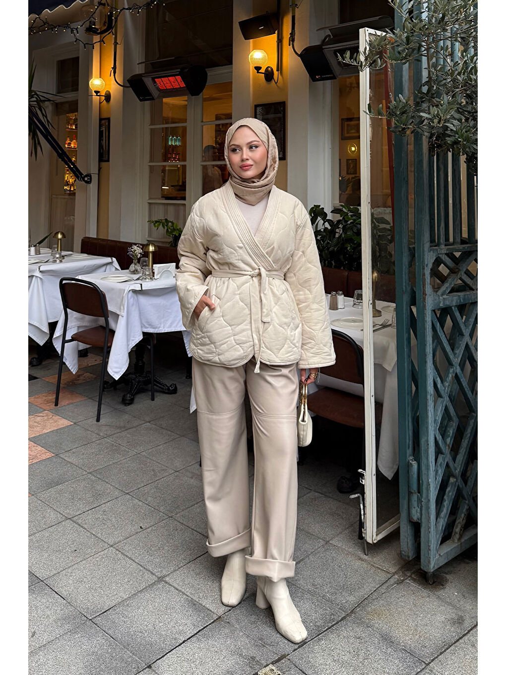 Ekru Kadın Nakış Desenli Bel Bağlamalı Ceket Krem-4