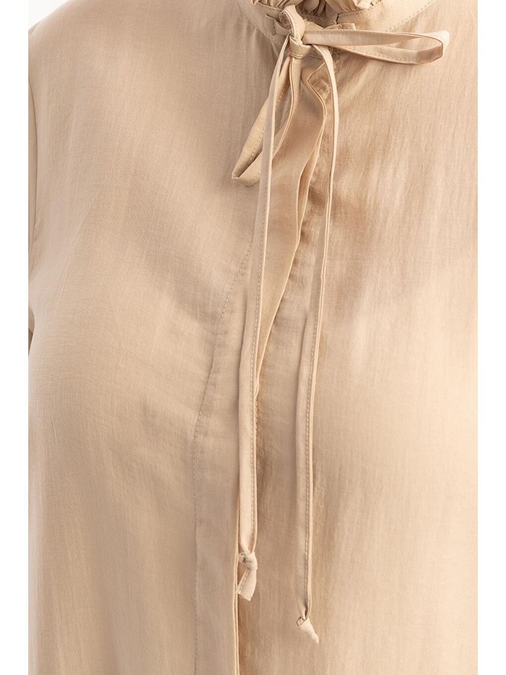 Bej-Yakası Fırfırlı Bağcıklı Uzun Gömlek-4