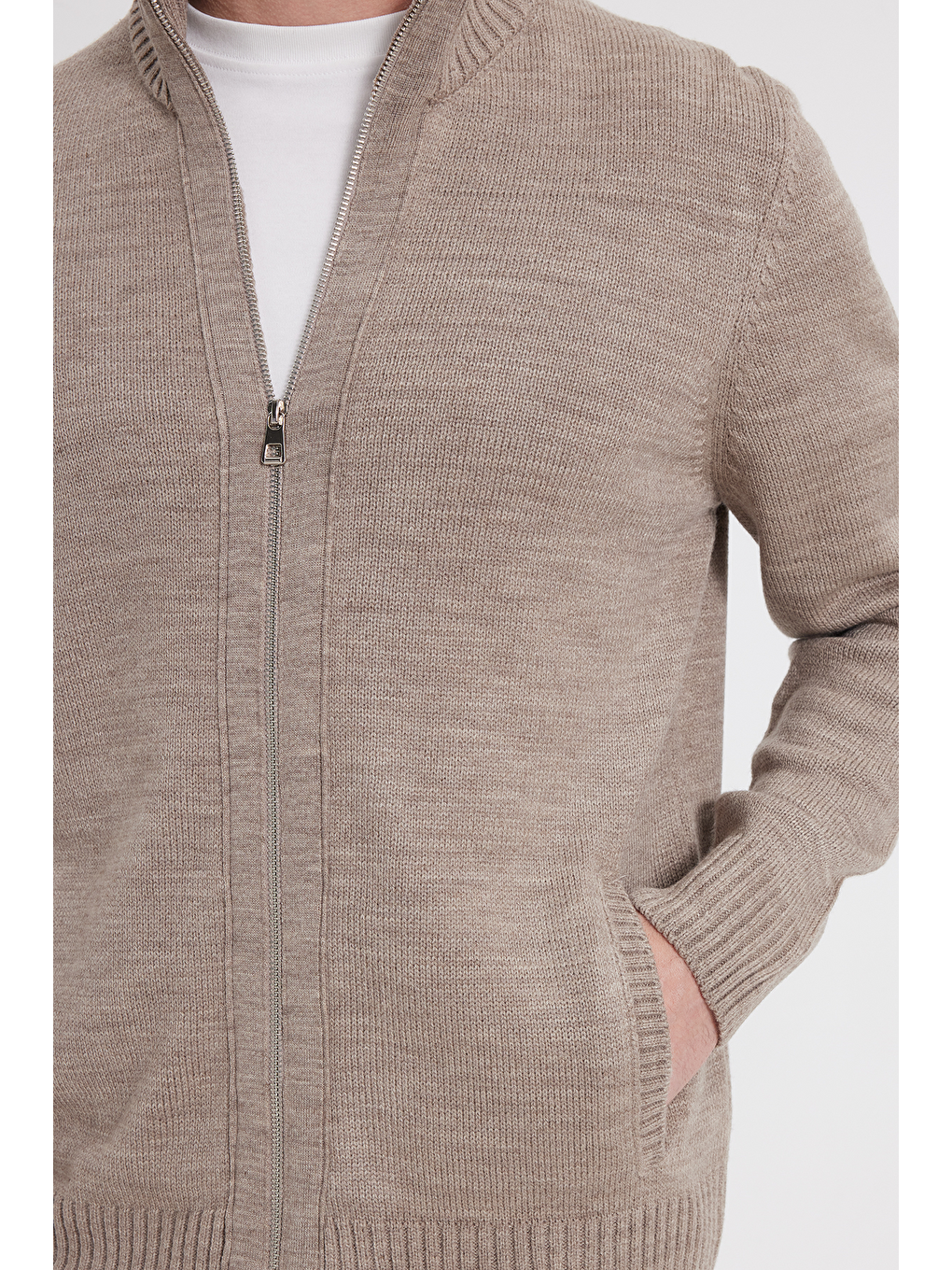 Erkek Standart Fit Normal Kesim Fermuarlı Kahverengi Hırka-3