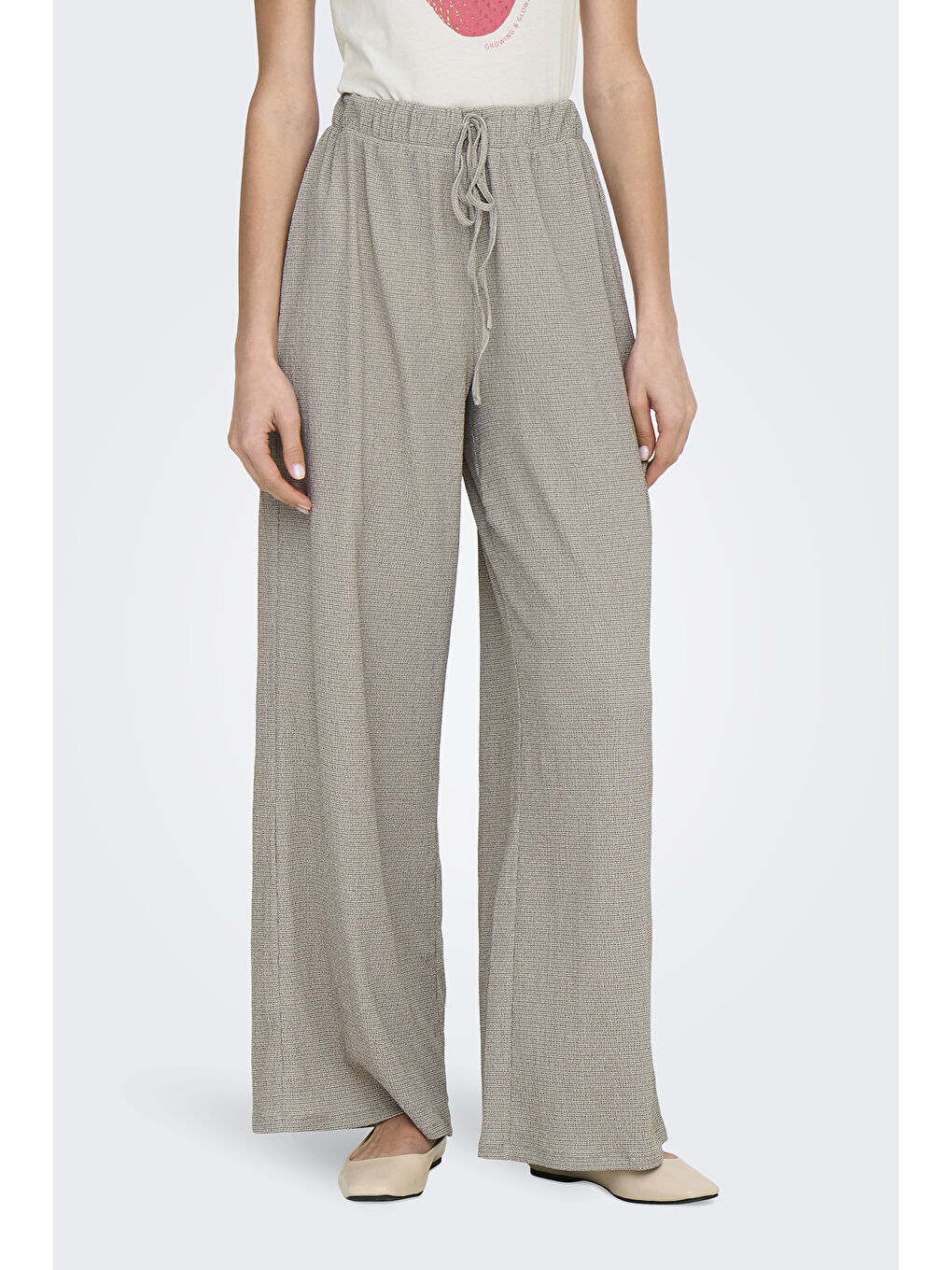 Bej Onlagnes Regular Fit Yüksek Bel Geniş Paça Pantolon 15346910