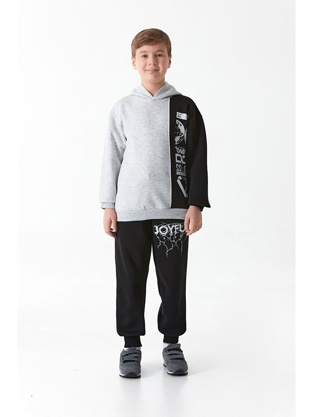 Gri 3 İplik Renk Bloklu Kapüşonlu Erkek Çocuk Sweatshirt