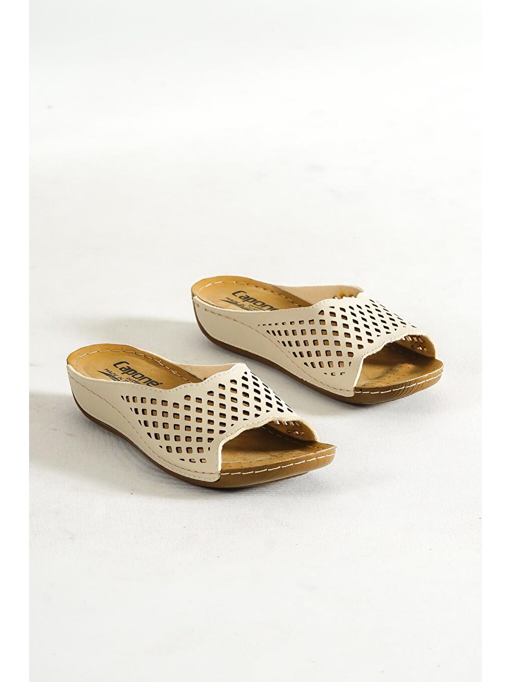 Bej Z0385 Kadın Konfor Anatomic Terlik