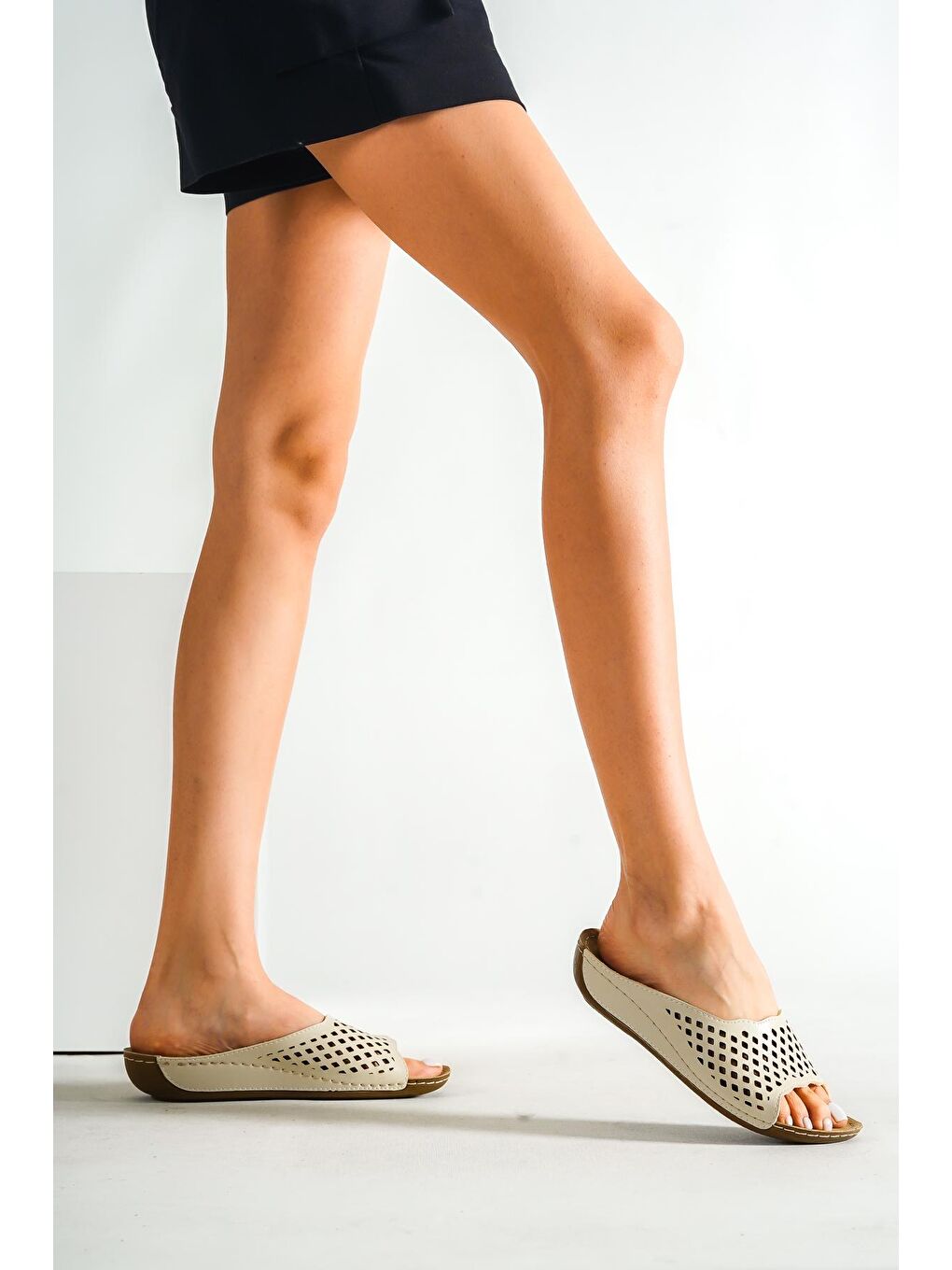 Bej Z0385 Kadın Konfor Anatomic Terlik-2