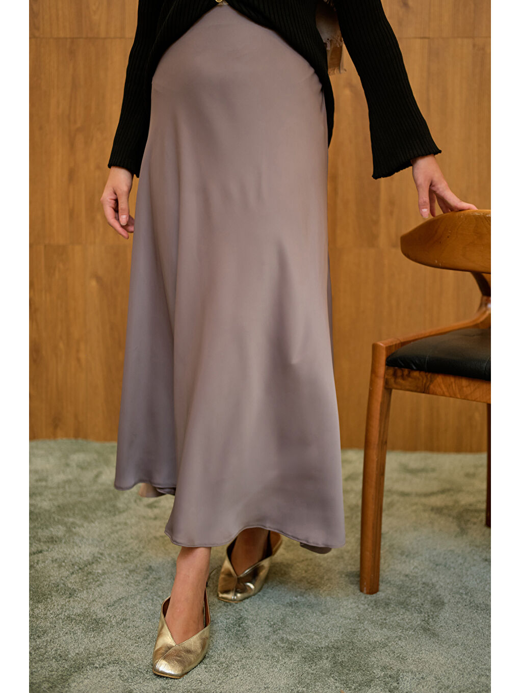 Bej Kadın Saten Etek Taş-3