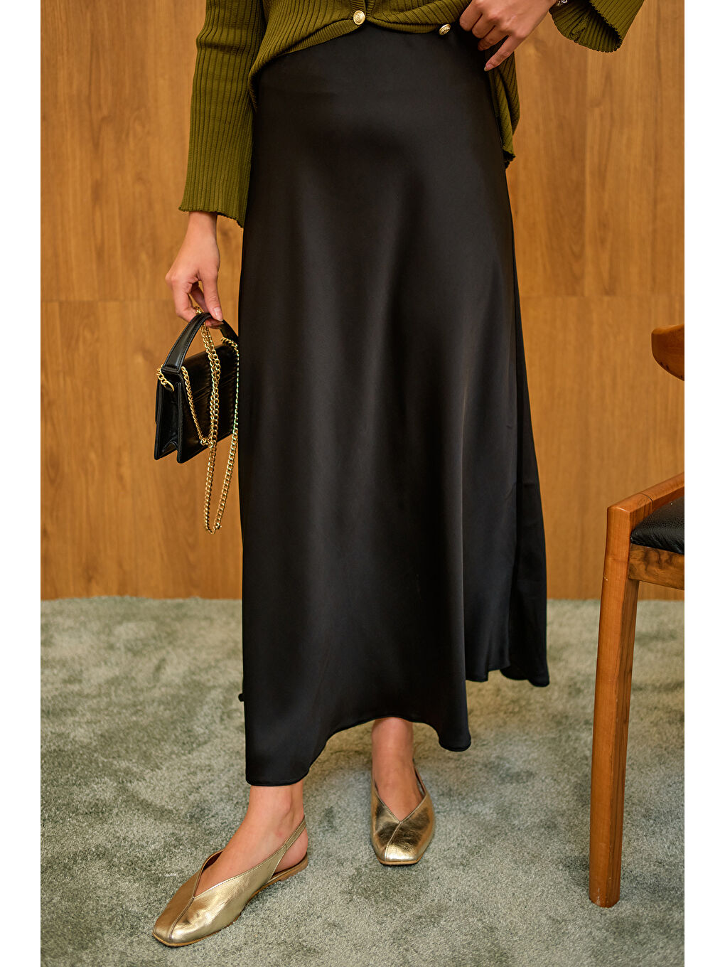 Kadın Saten Etek Siyah-3
