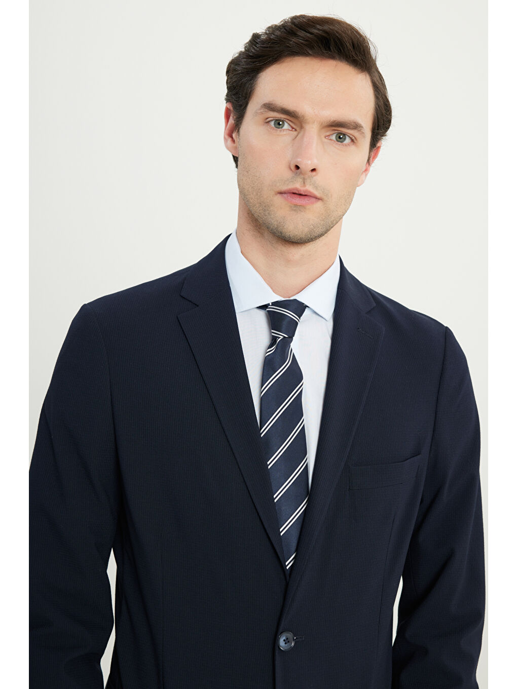 Erkek Lacivert Slim Fit Dar Kesim Mono Yaka Gofre Desenli Torba Cepli Takım Elbise-2