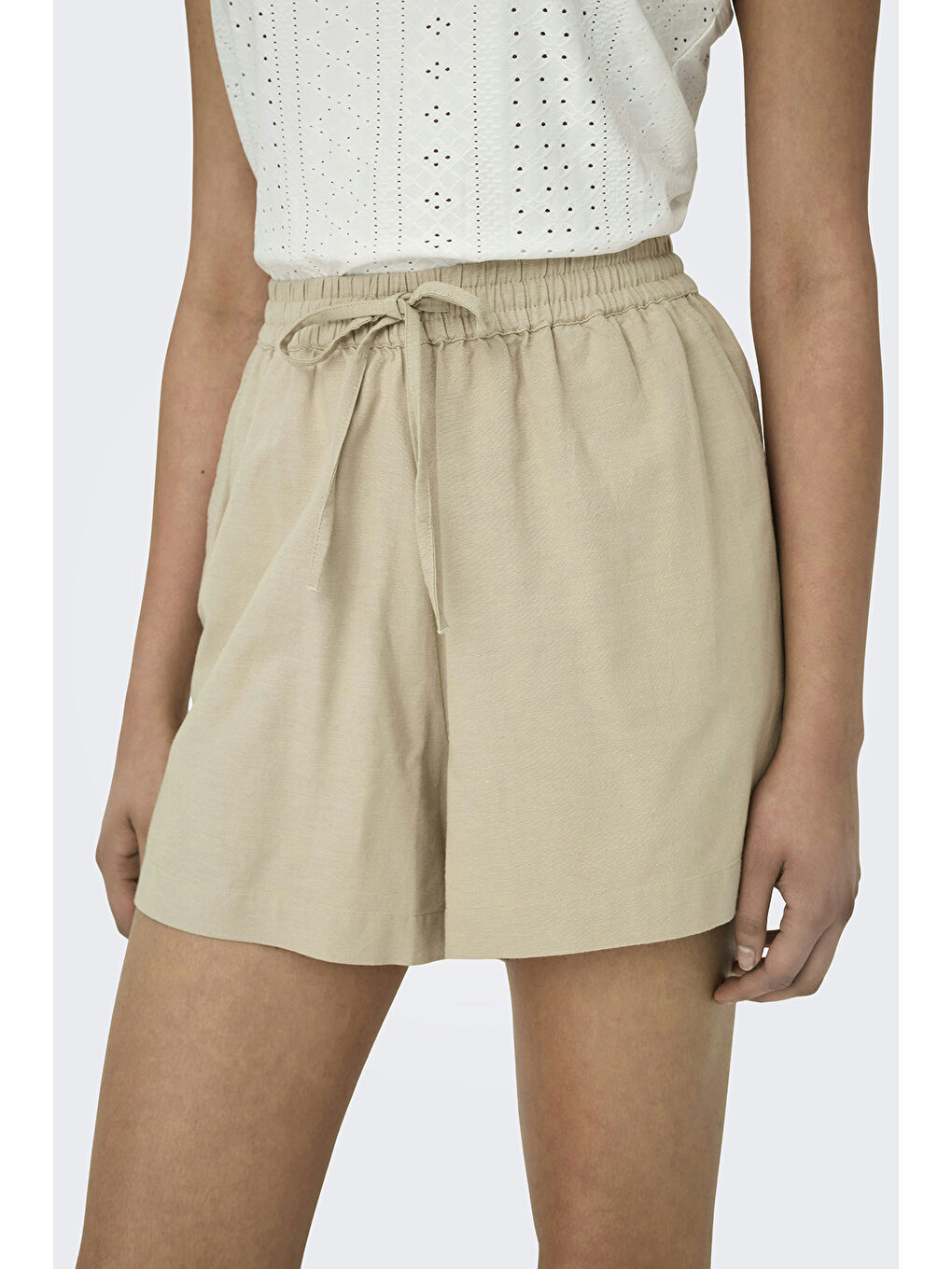 Bej Onljakiri Keten Karışımlı Comfort Fit Belden Bağlamalı Short 15346498-2