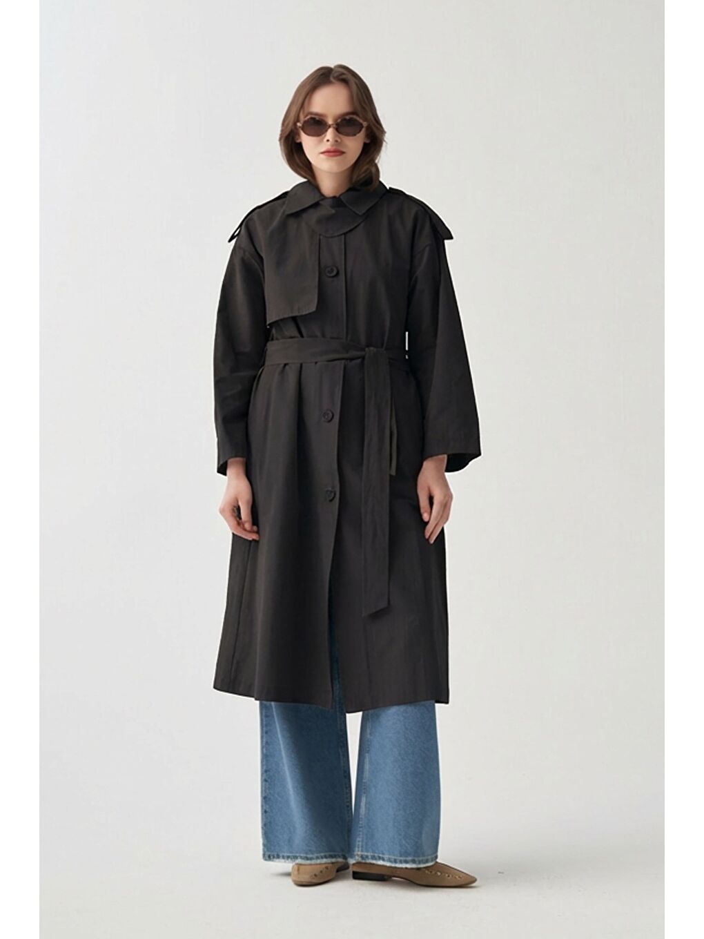 Siyah-Yaka Apoletli Trençkot
