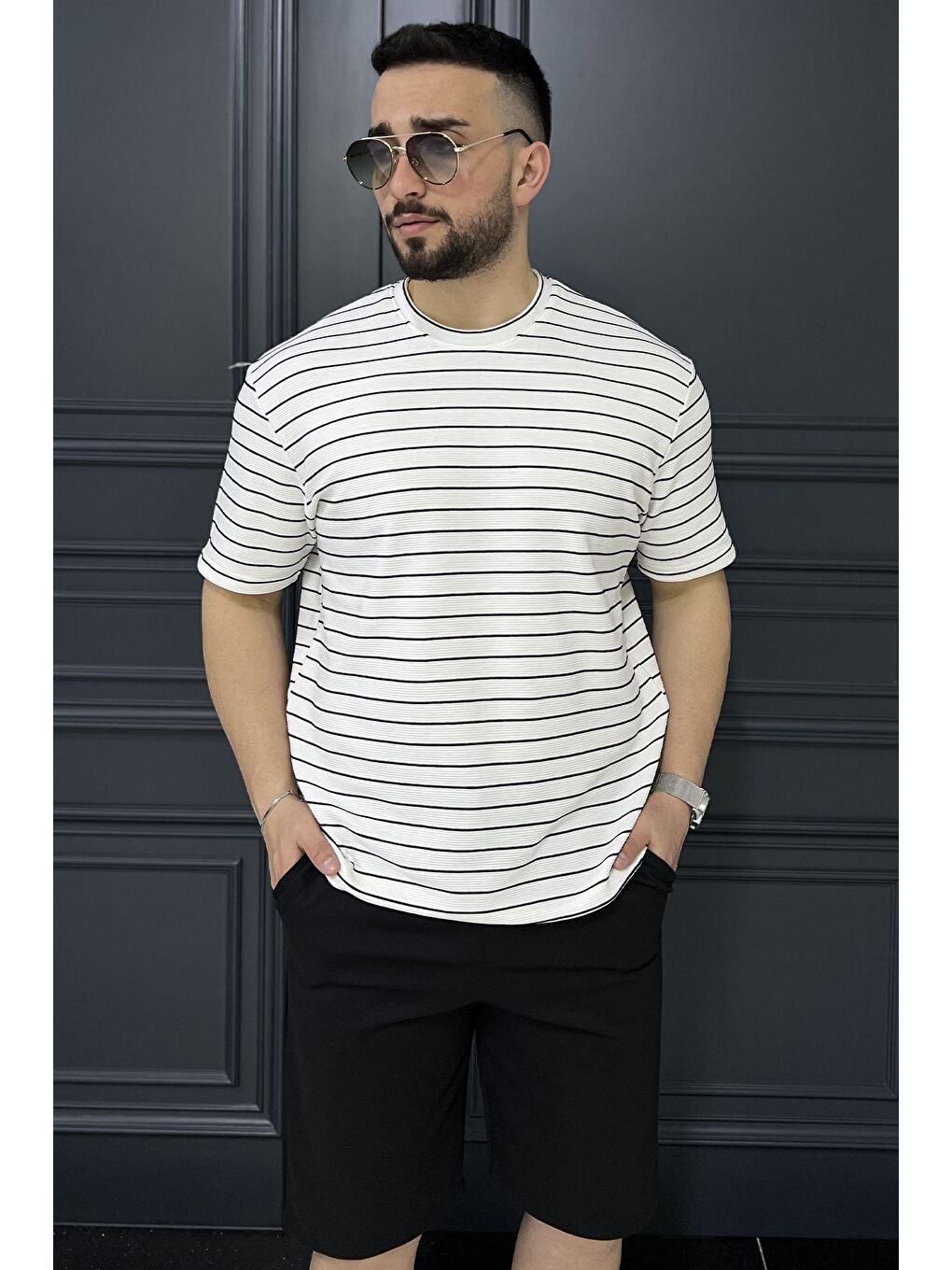 Ekru Erkek Çizgi Desenli Bisiklet Yaka Elastanlı Tişört-1