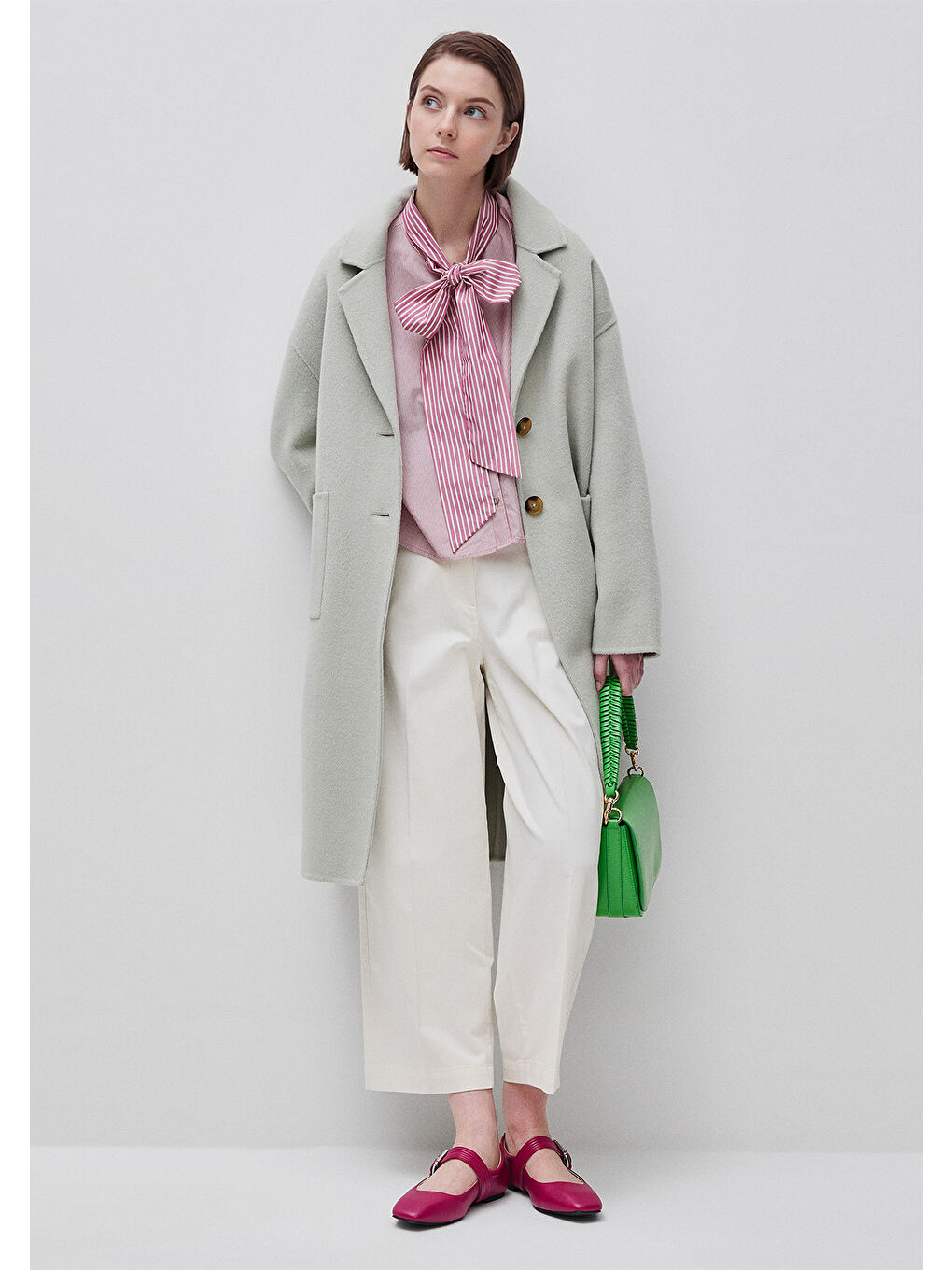 Ekru Kadın Krem Pamuk Karışımlı Beli Lastik Detaylı Balon Paça Pantolon-4