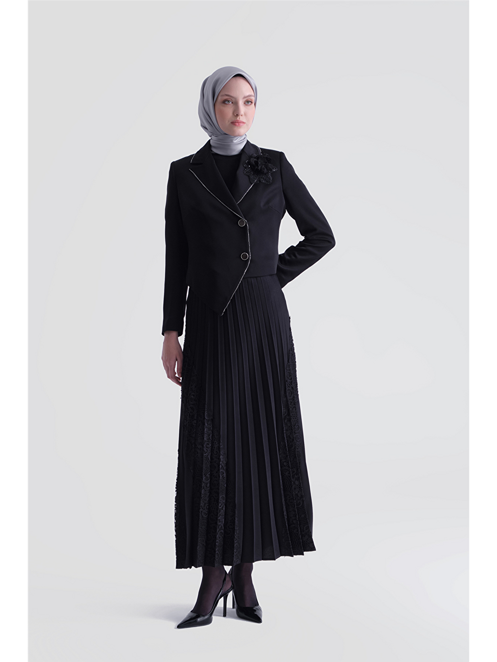 Taş Şeritli Takım Siyah-1