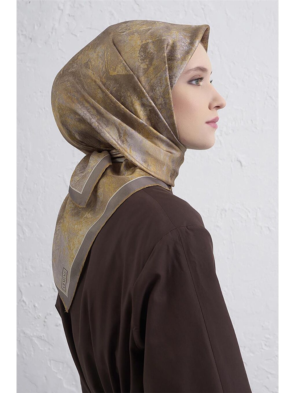Kahverengi Saf İpek Sura Eşarp 9433D 35-1